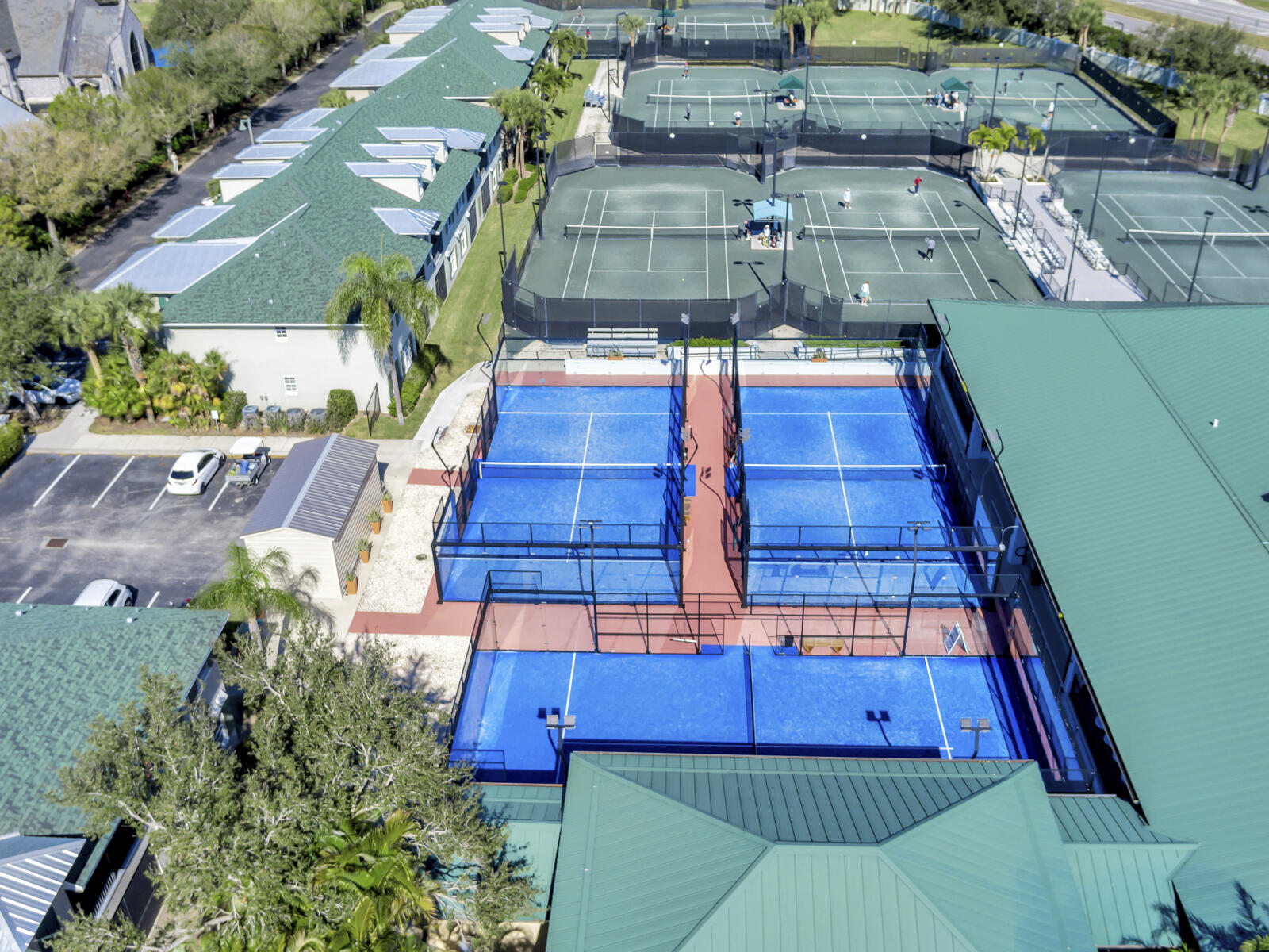 Boulevard Villas Courtside - Residential