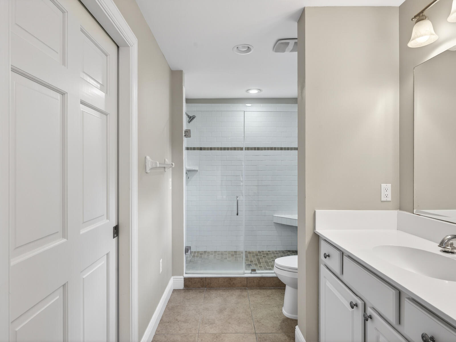 Boulevard Villas Courtside - Residential