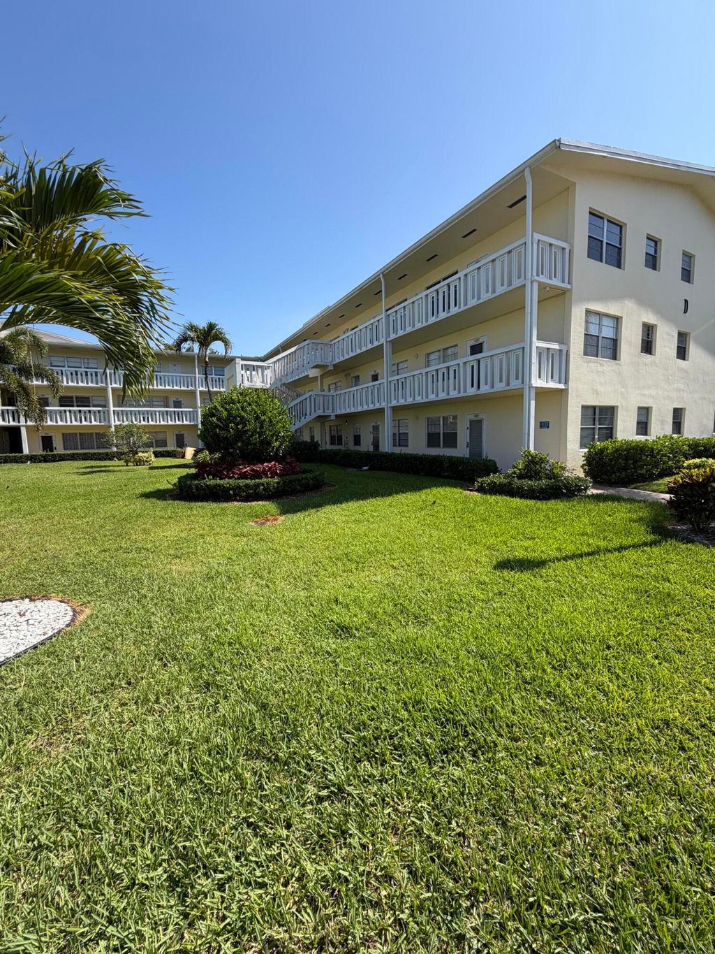 Photo of 166 Dorset D, Boca Raton, FL 33434 (MLS # B26020949)