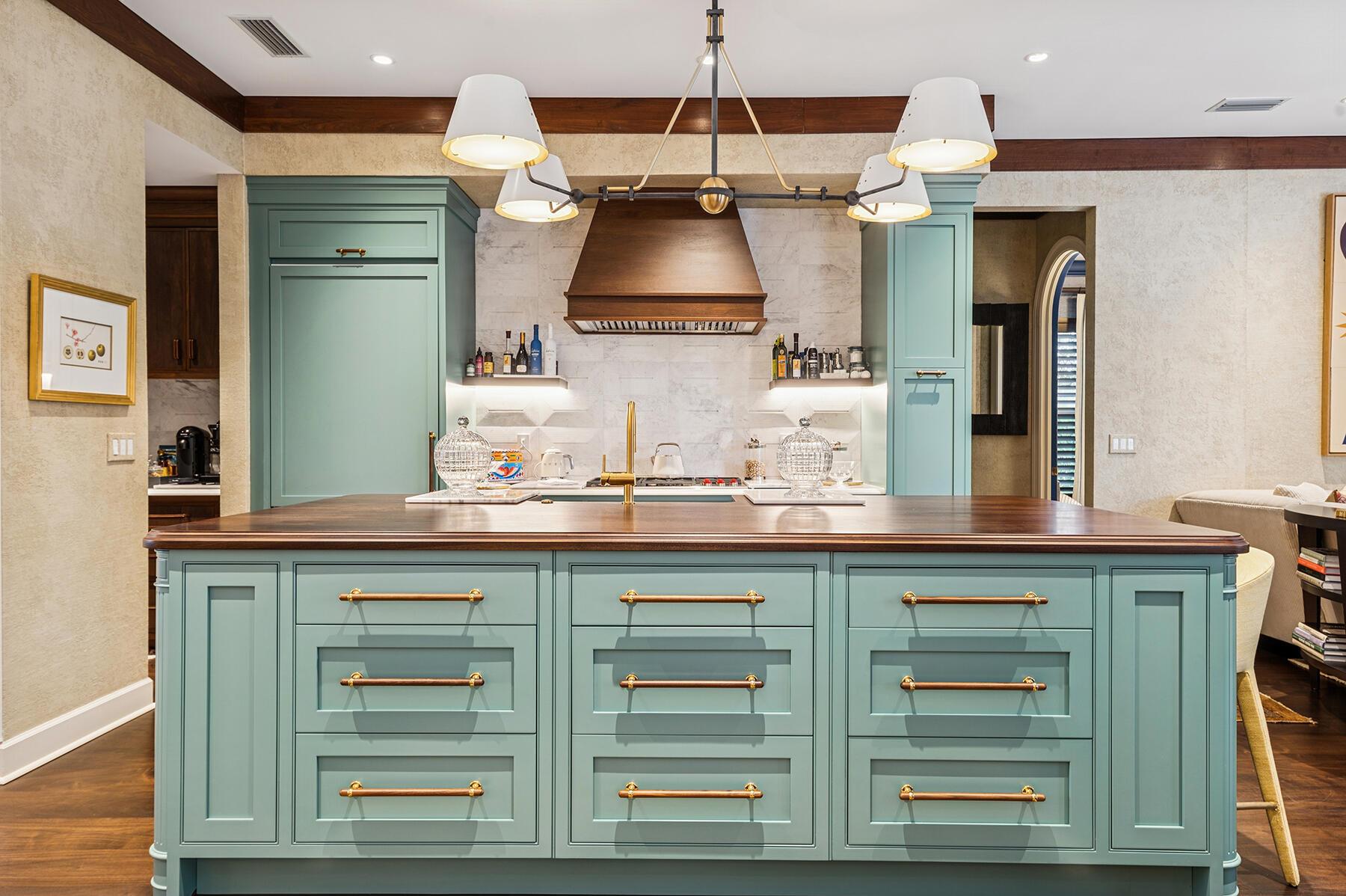 RIVERWALK - Residential