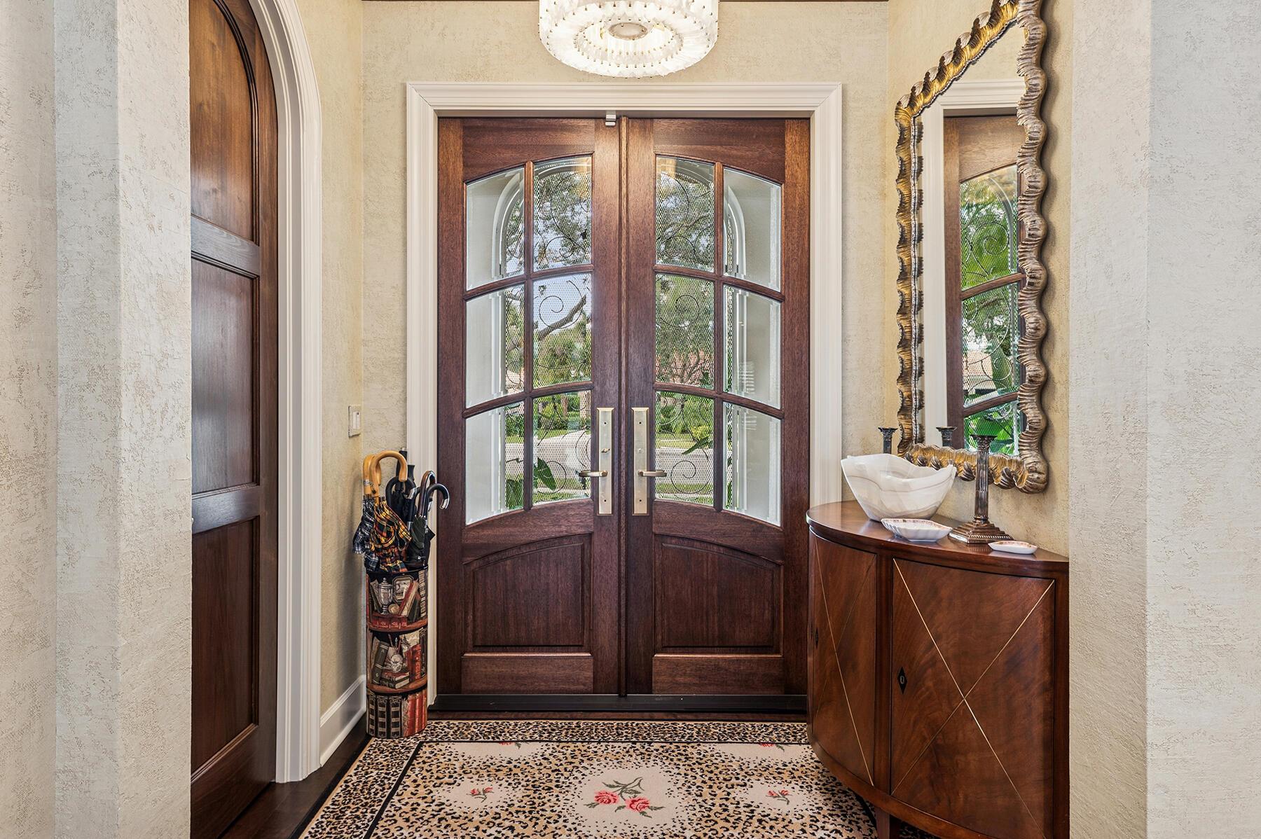 RIVERWALK - Residential