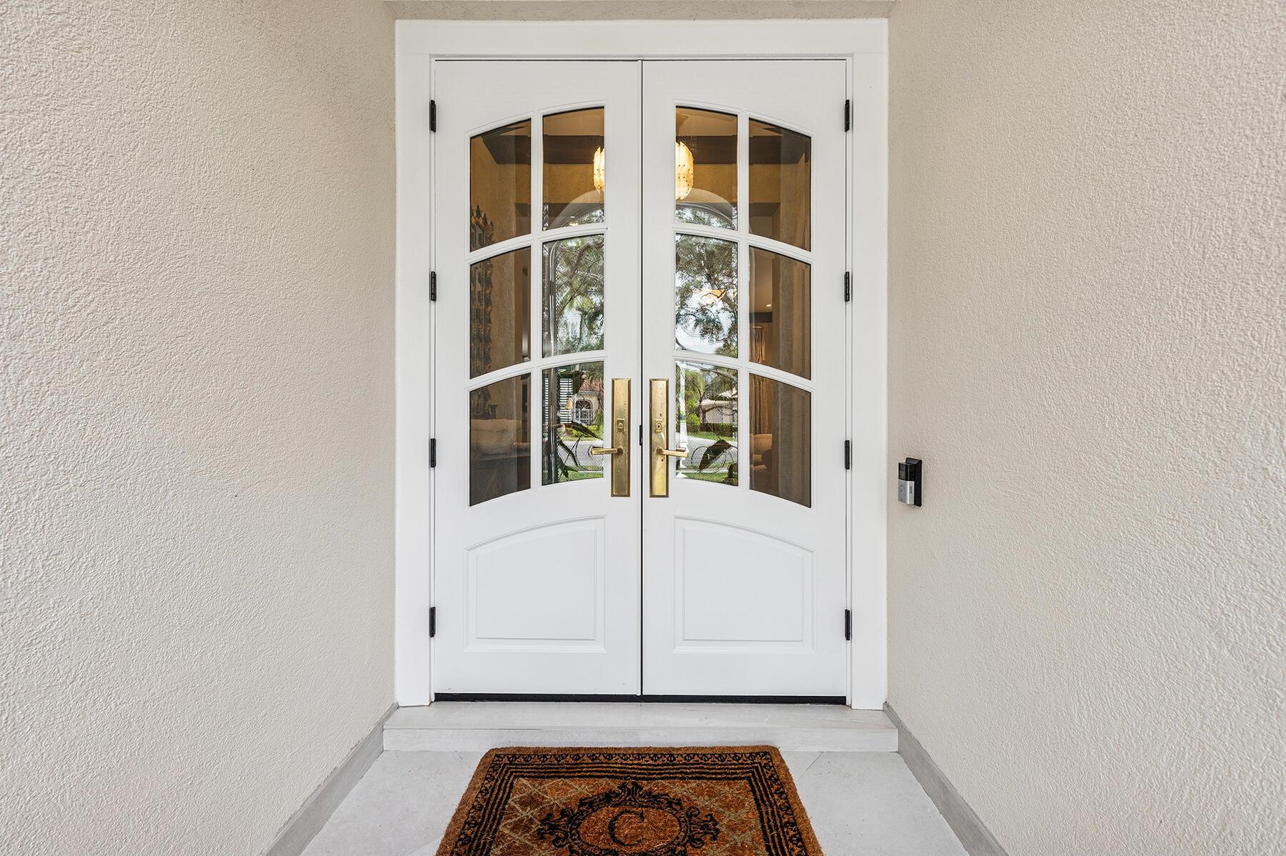 RIVERWALK - Residential