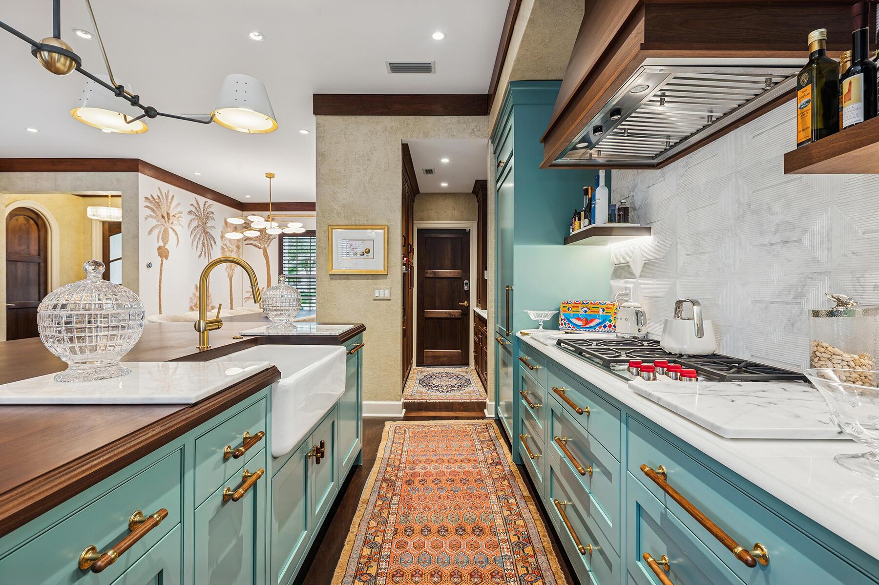 RIVERWALK - Residential