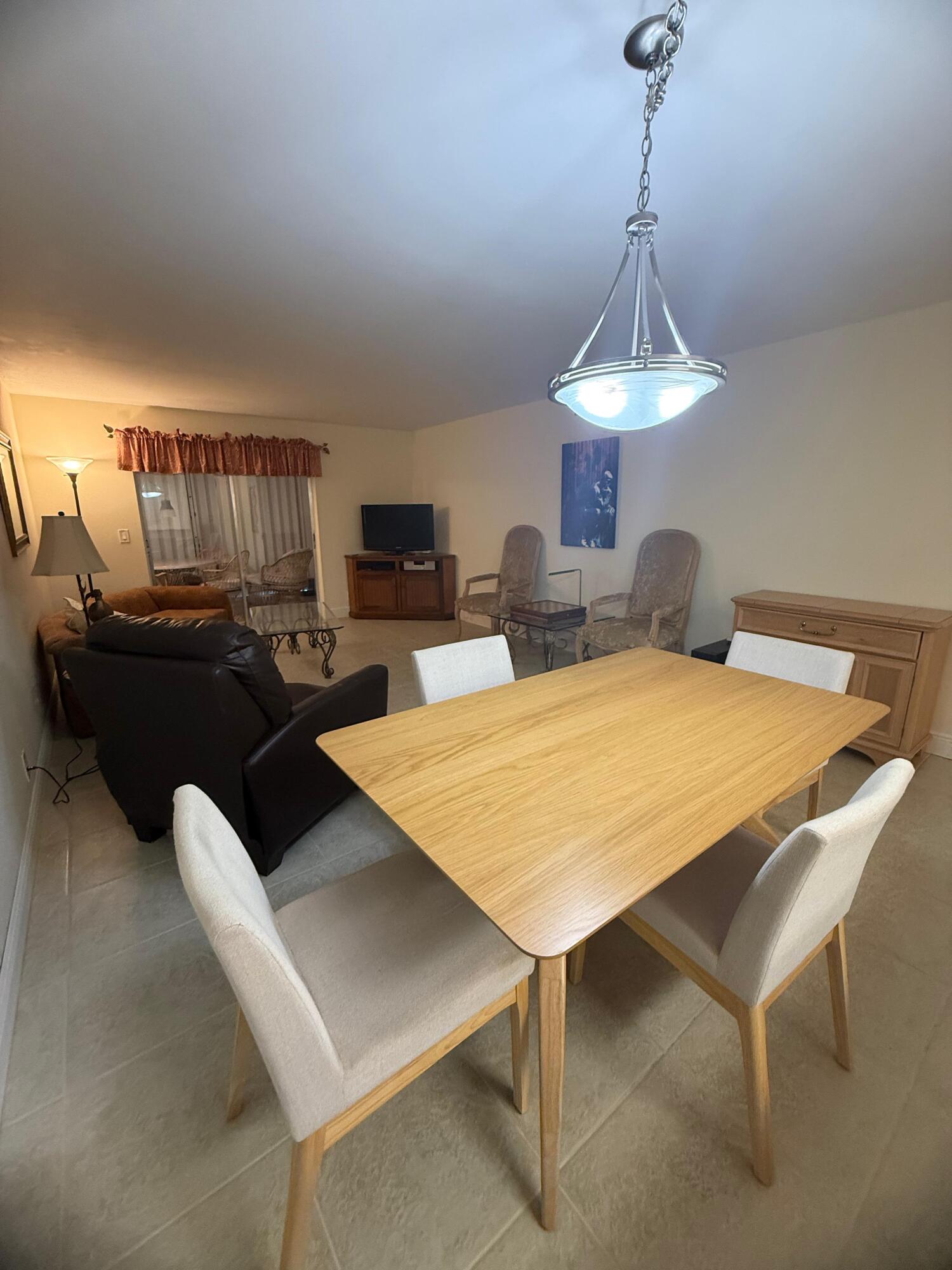 VILLAGE ROYALE GREENDALE CONDO - Residential Lease