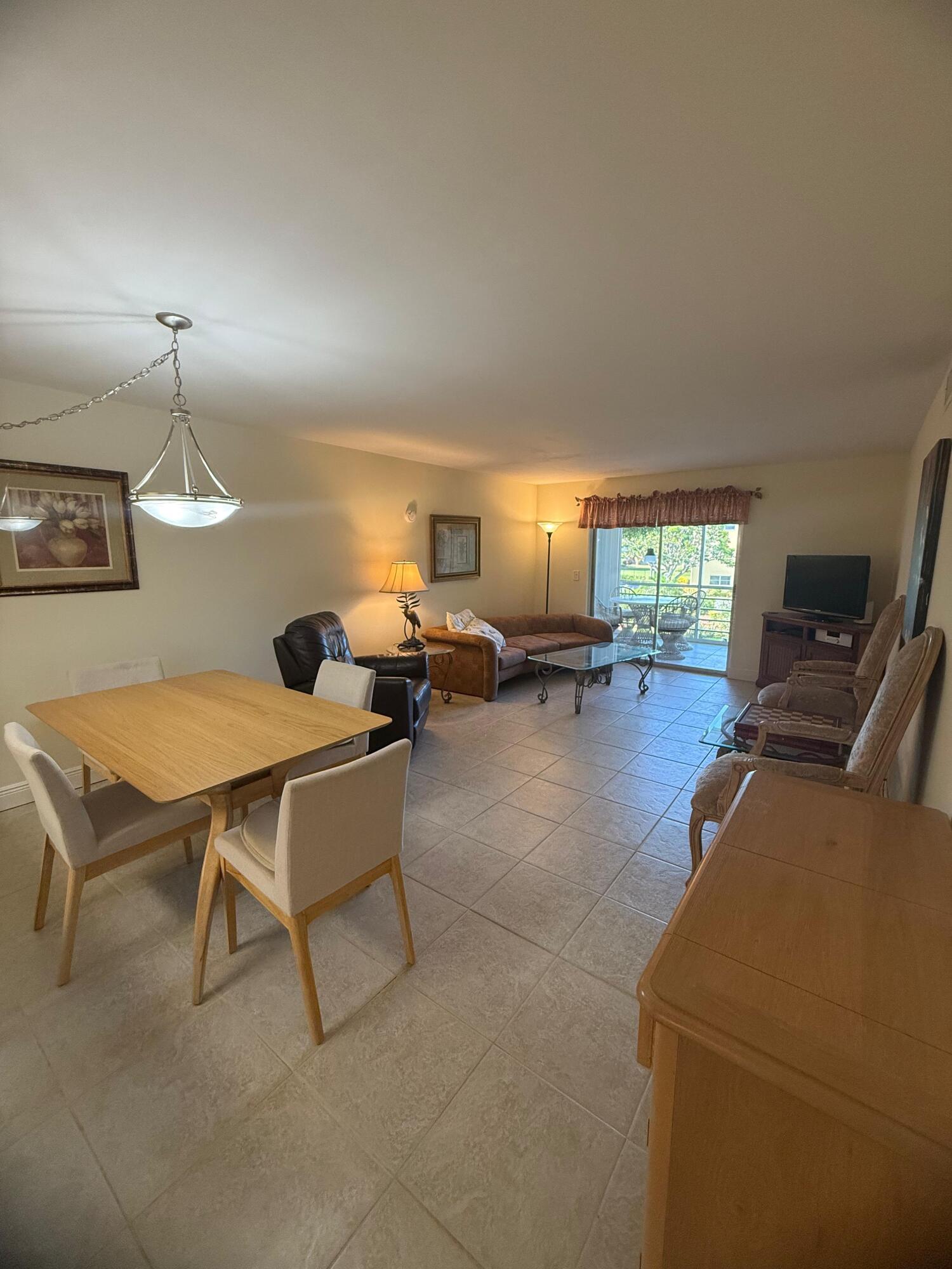VILLAGE ROYALE GREENDALE CONDO - Residential Lease
