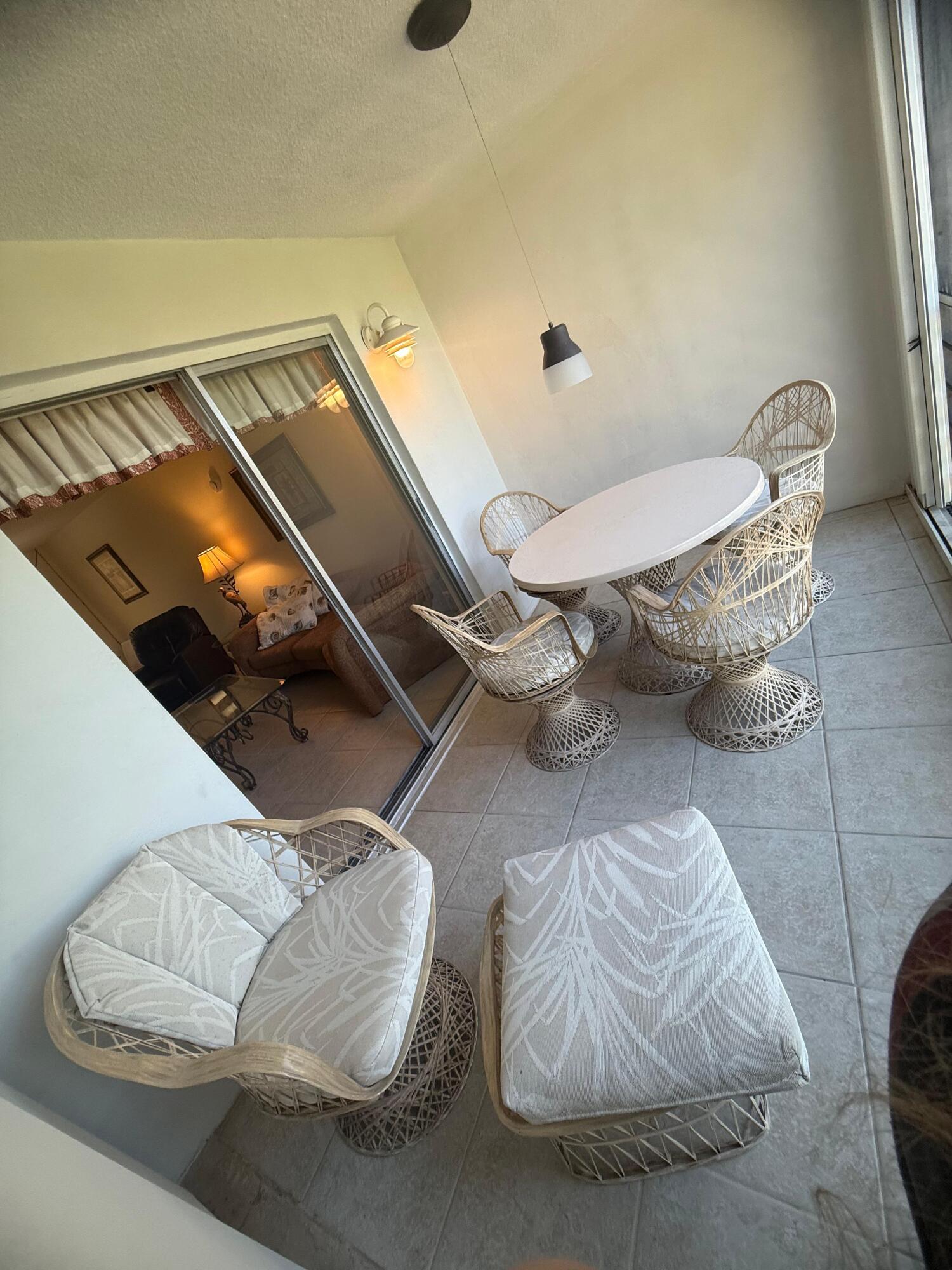 VILLAGE ROYALE GREENDALE CONDO - Residential Lease