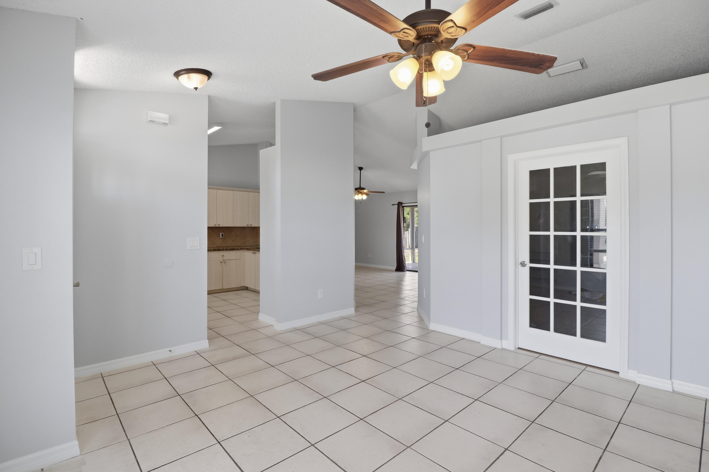 PORT ST LUCIE SECTION  34 - Residential Lease