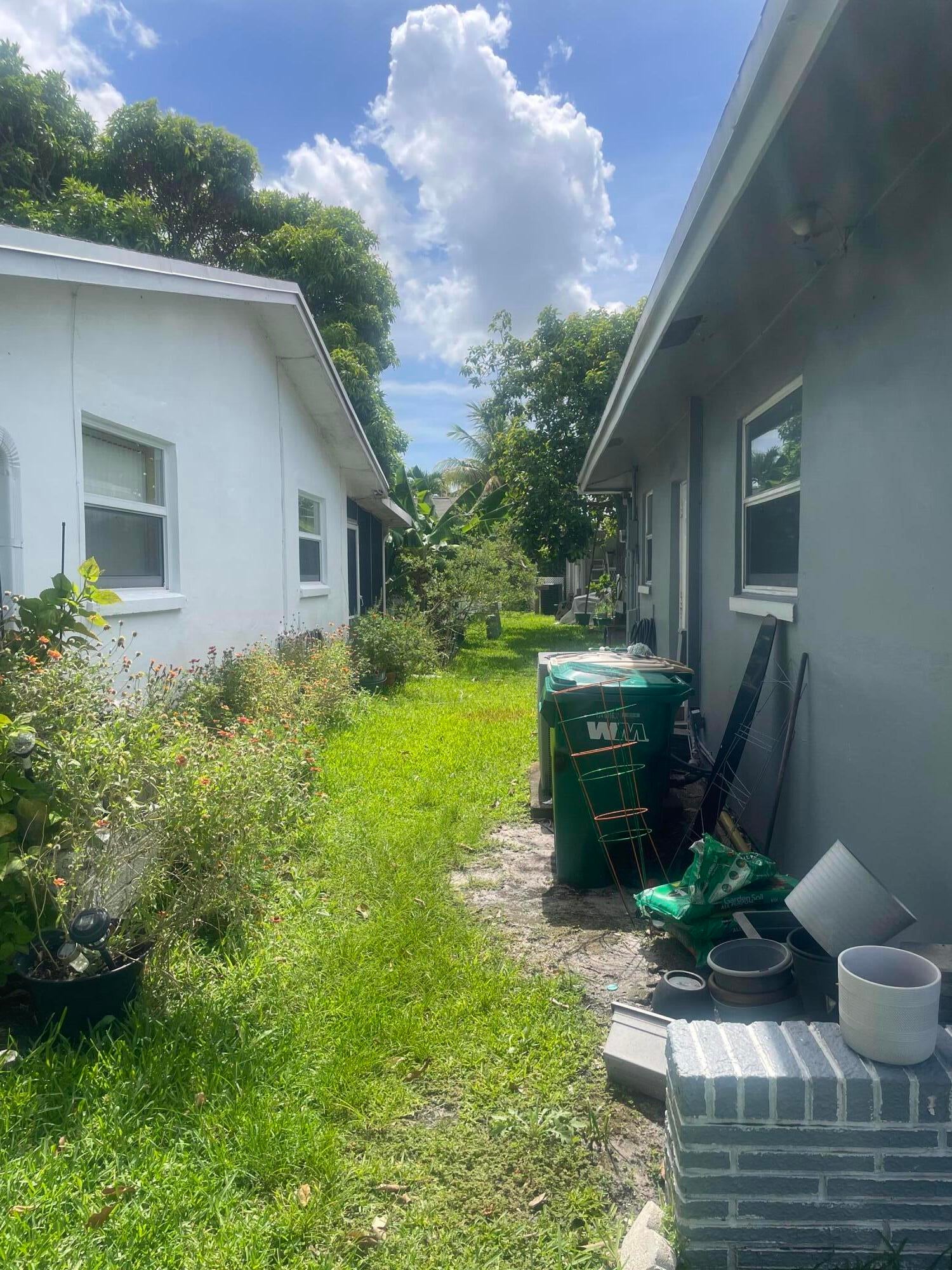 5706 NW 68th Terrace