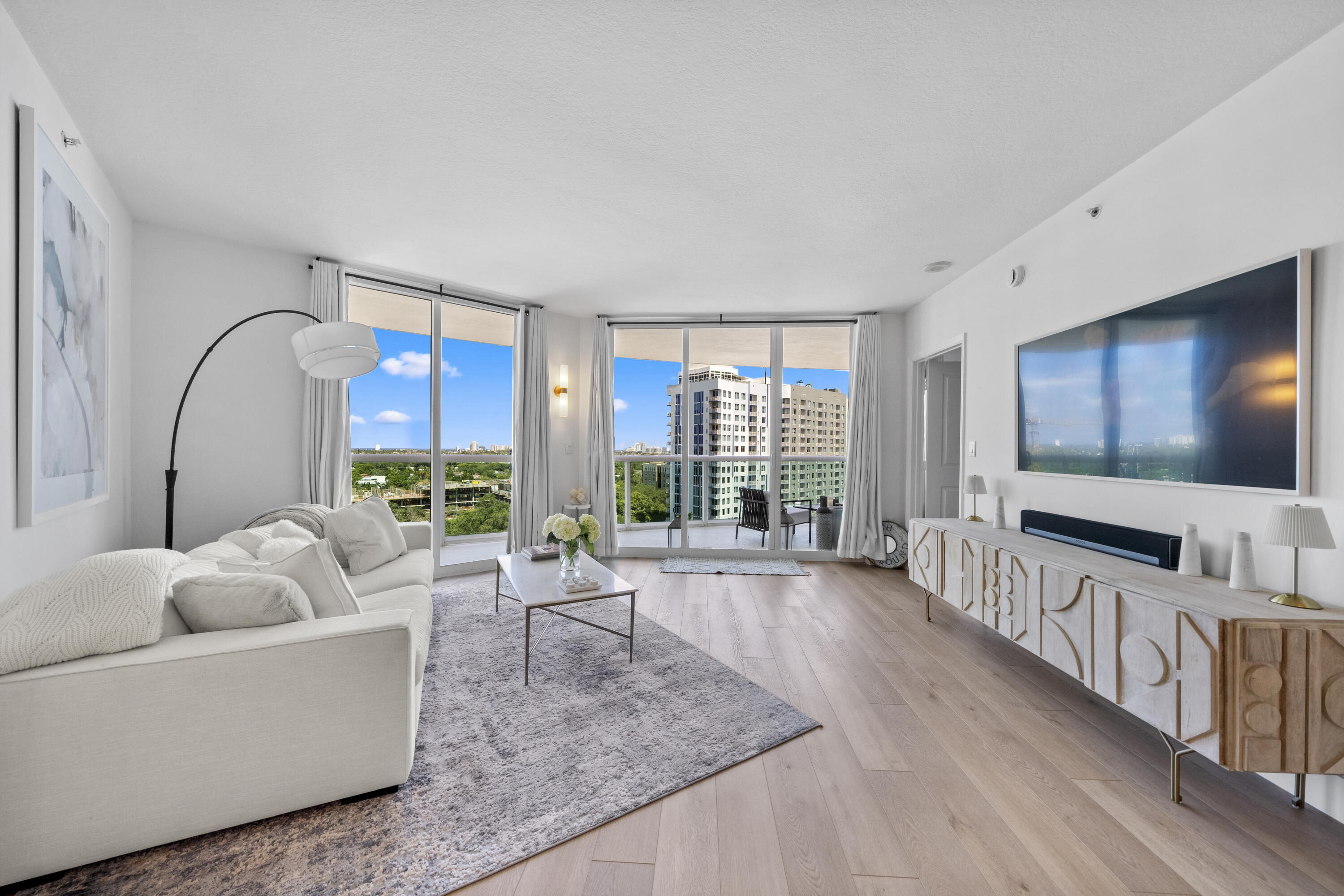 WATERGARDEN CONDO - Residential Lease
