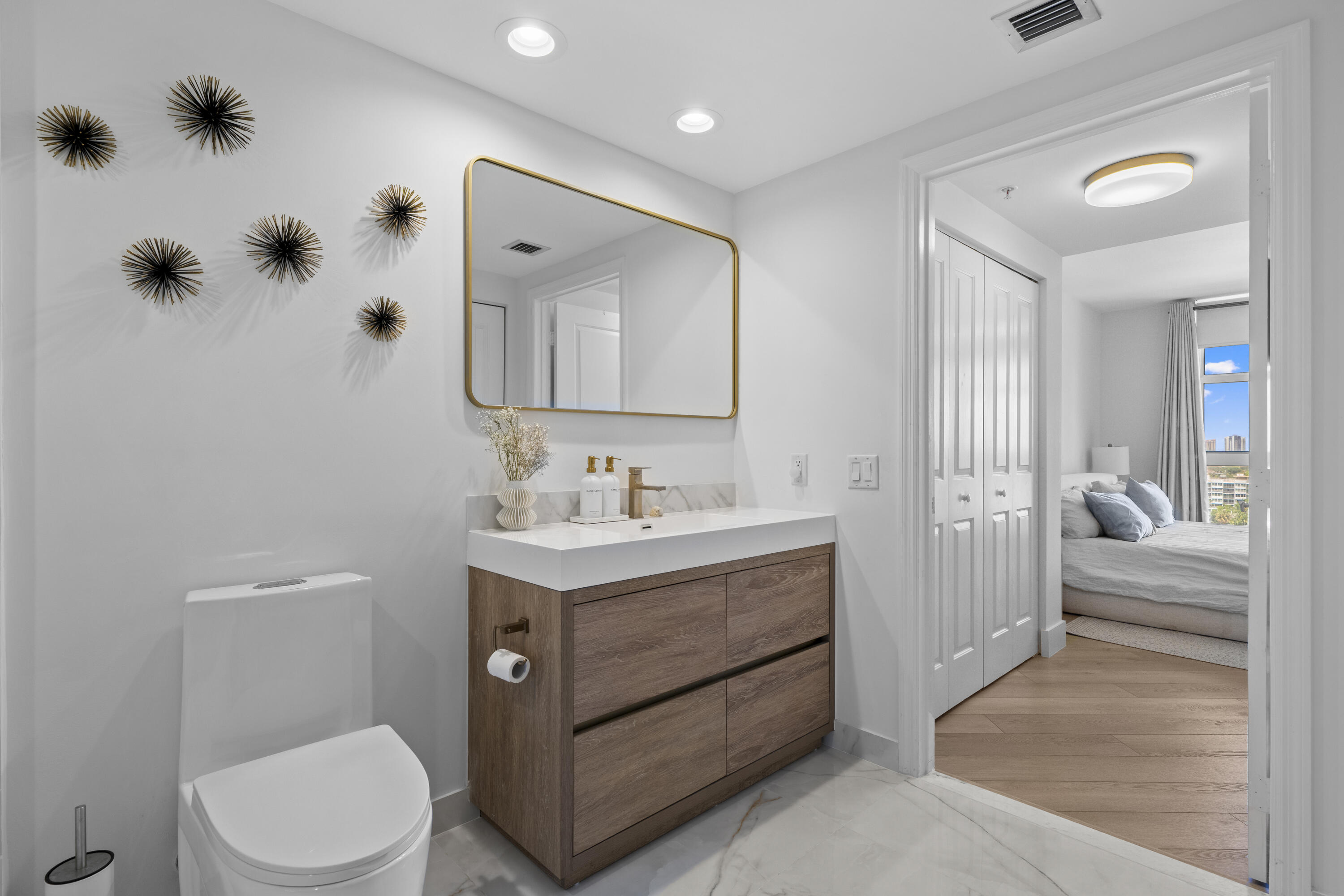 WATERGARDEN CONDO - Residential Lease