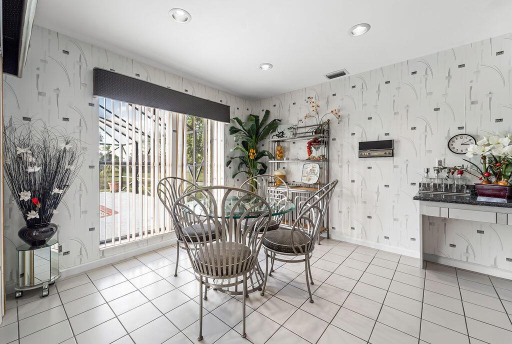 696 Juniper Place