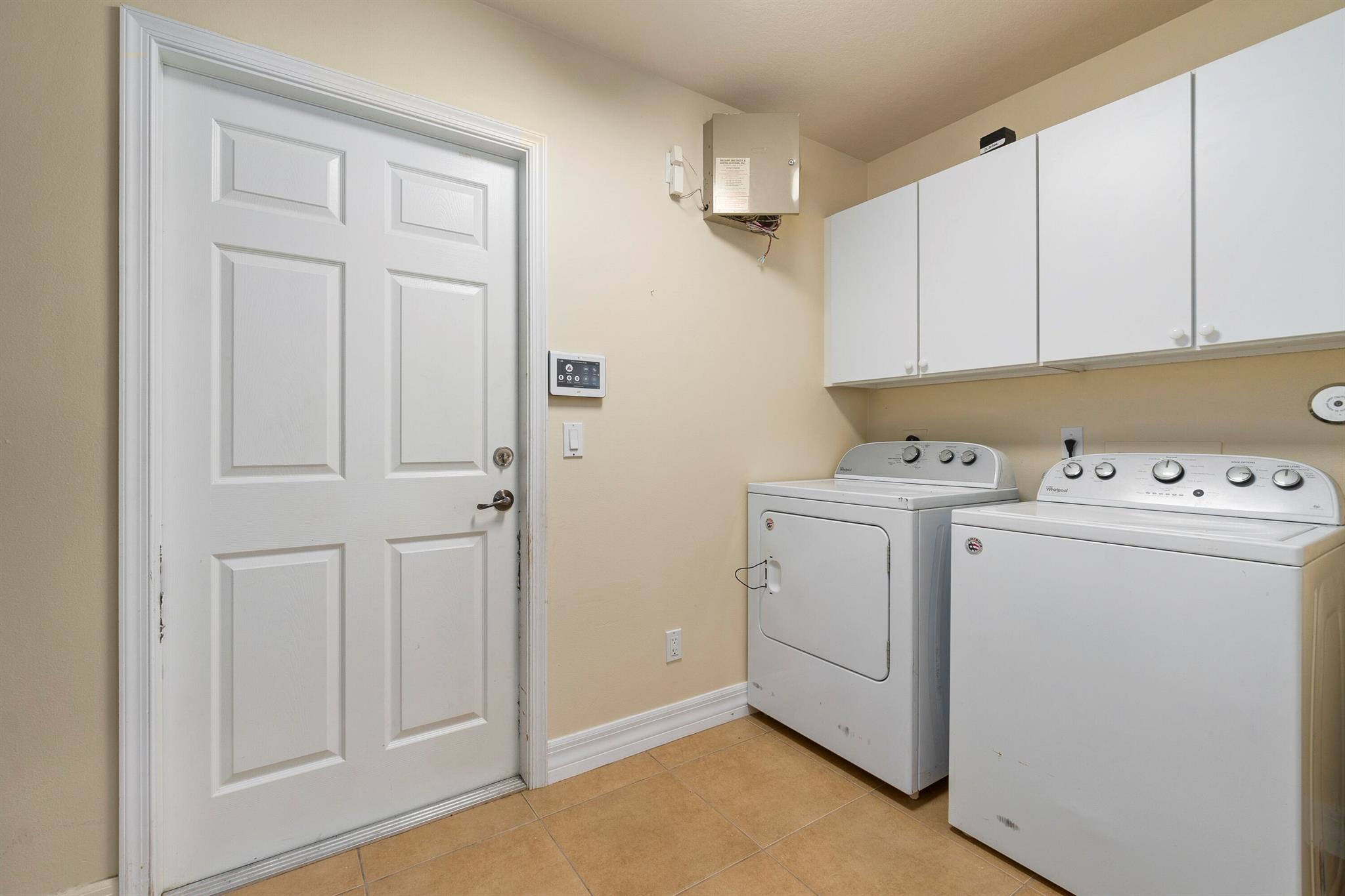 Stuart, Florida 34997, United States, 3 Bedrooms Bedrooms, ,2 BathroomsBathrooms,Residential,Active,209522