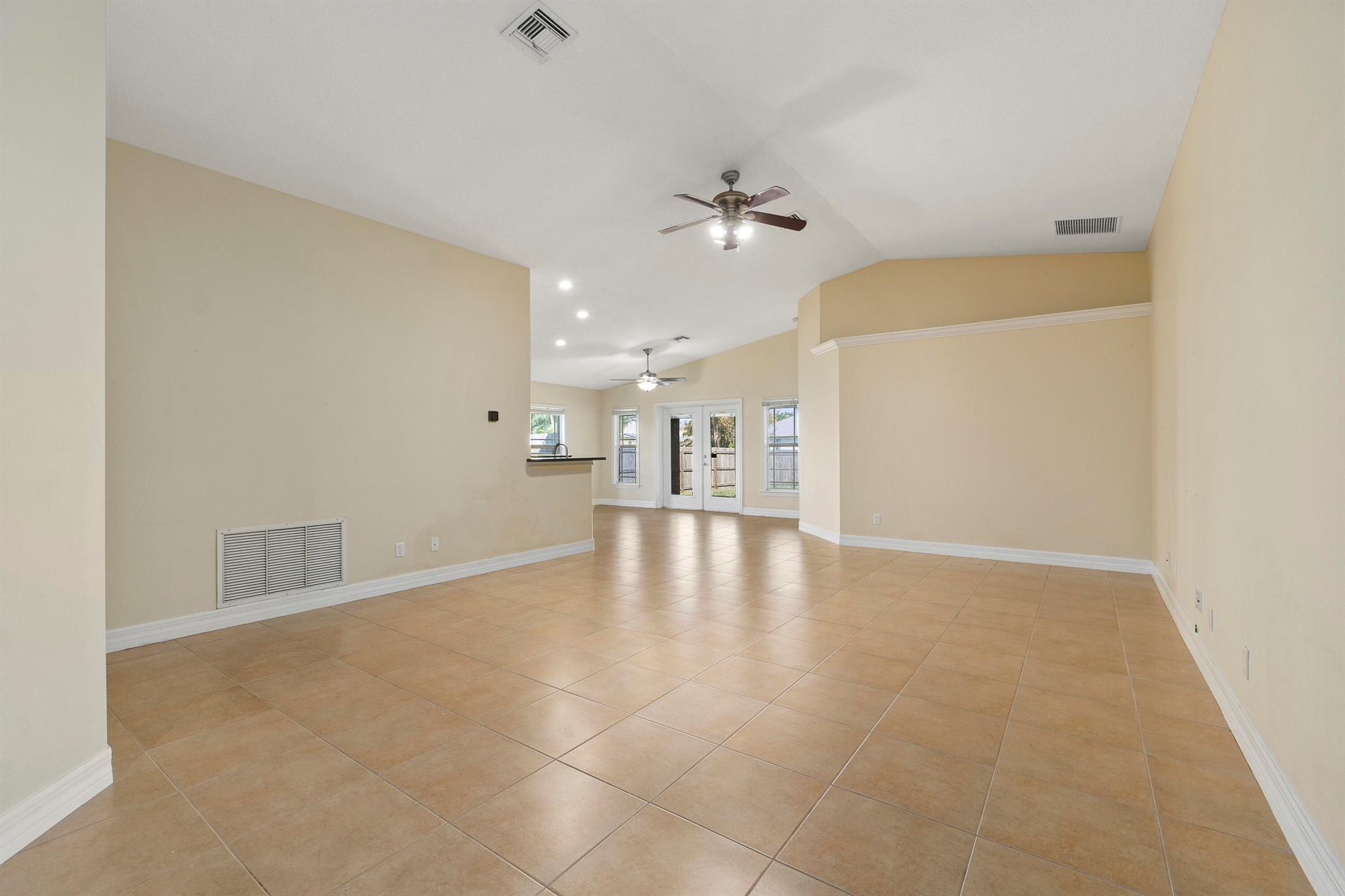 Stuart, Florida 34997, United States, 3 Bedrooms Bedrooms, ,2 BathroomsBathrooms,Residential,Active,209522