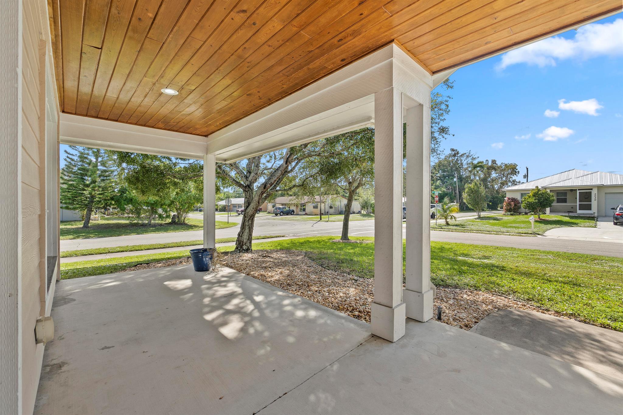 Stuart, Florida 34997, United States, 3 Bedrooms Bedrooms, ,2 BathroomsBathrooms,Residential,Active,209522