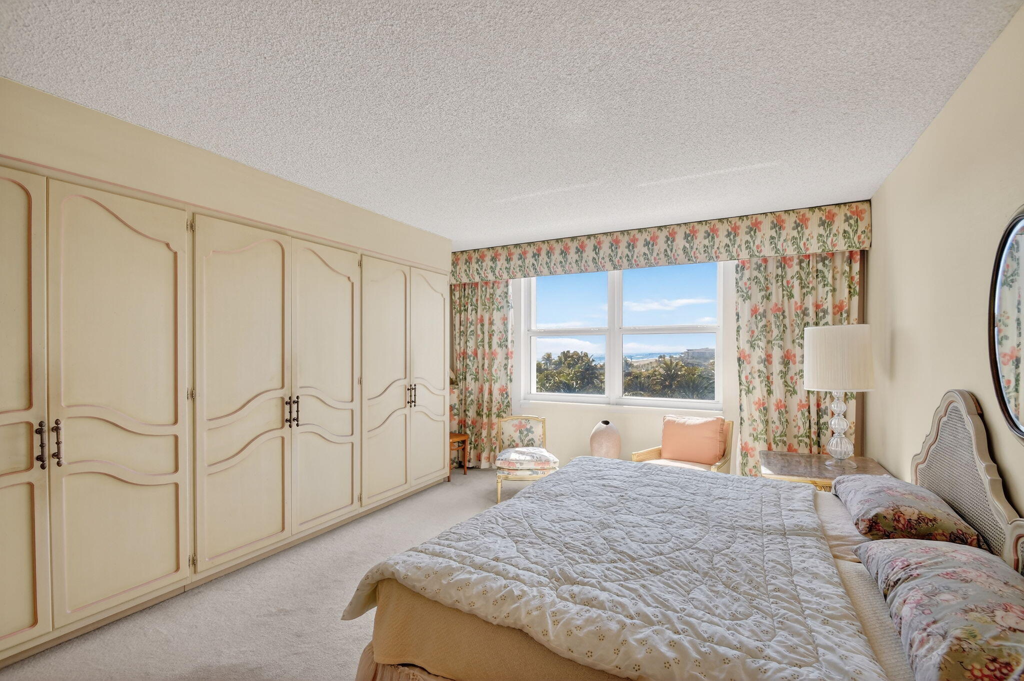 TWENTY TWO NINETY FIVE SOUTH OCEAN BLVD - Residential