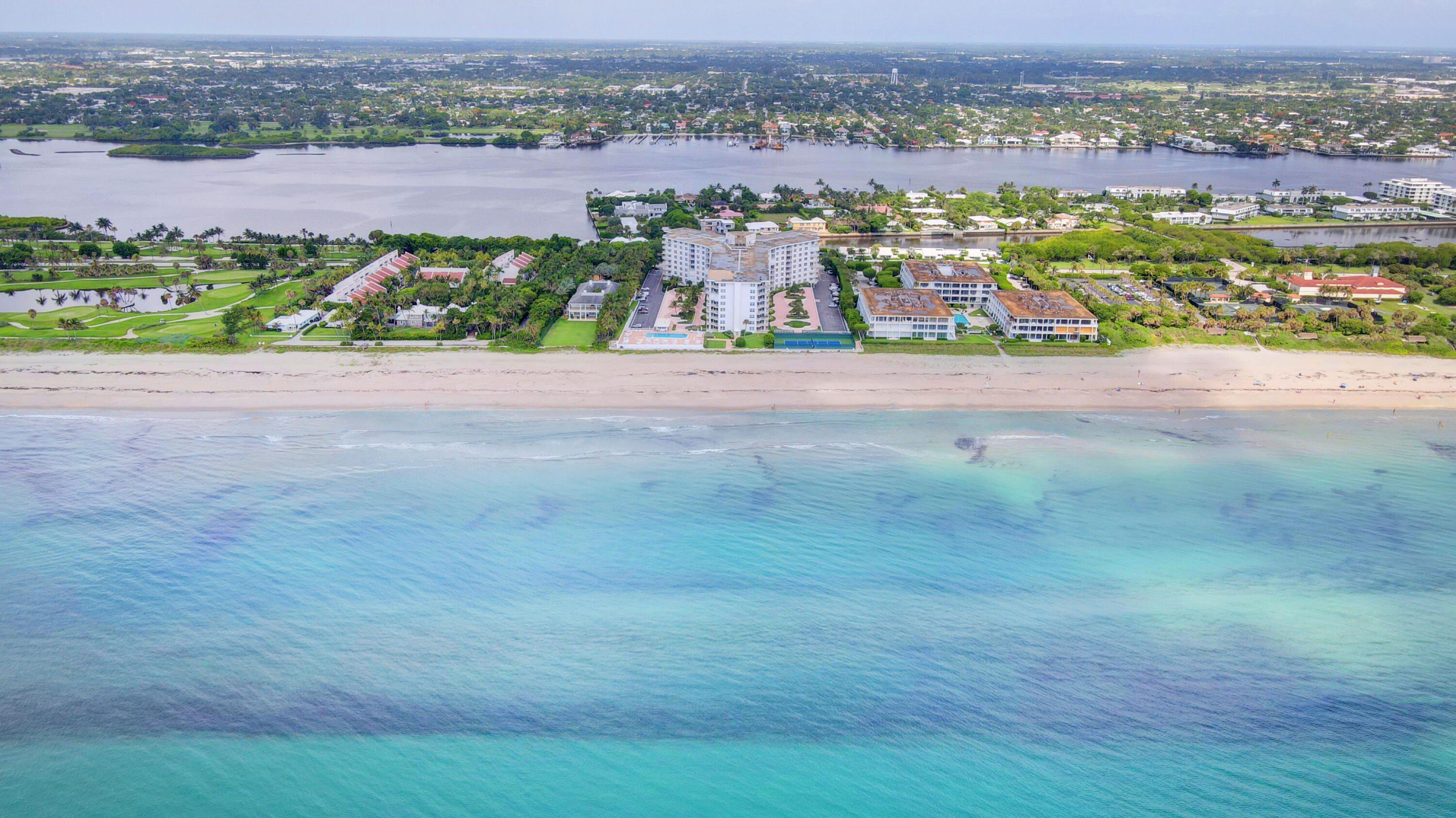 TWENTY TWO NINETY FIVE SOUTH OCEAN BLVD - Residential