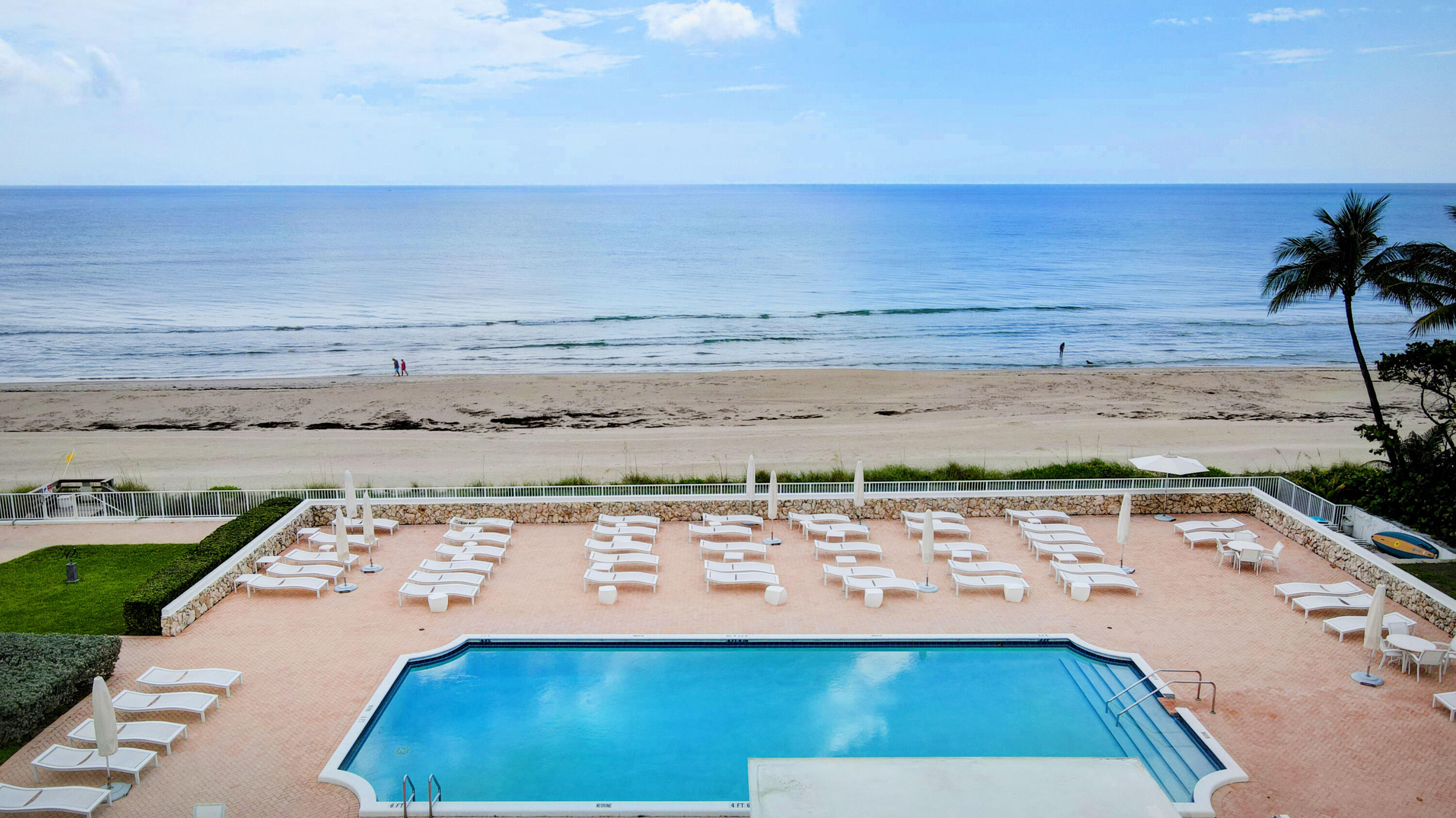 TWENTY TWO NINETY FIVE SOUTH OCEAN BLVD - Residential