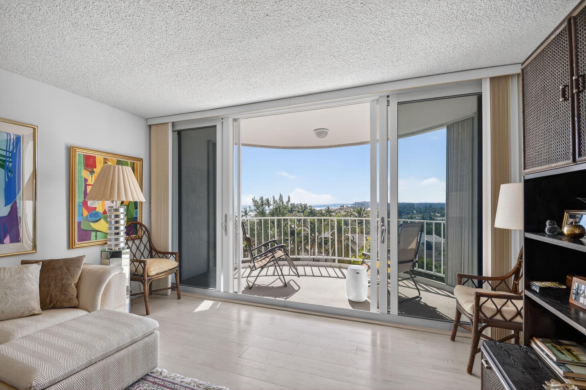 TWENTY TWO NINETY FIVE SOUTH OCEAN BLVD - Residential