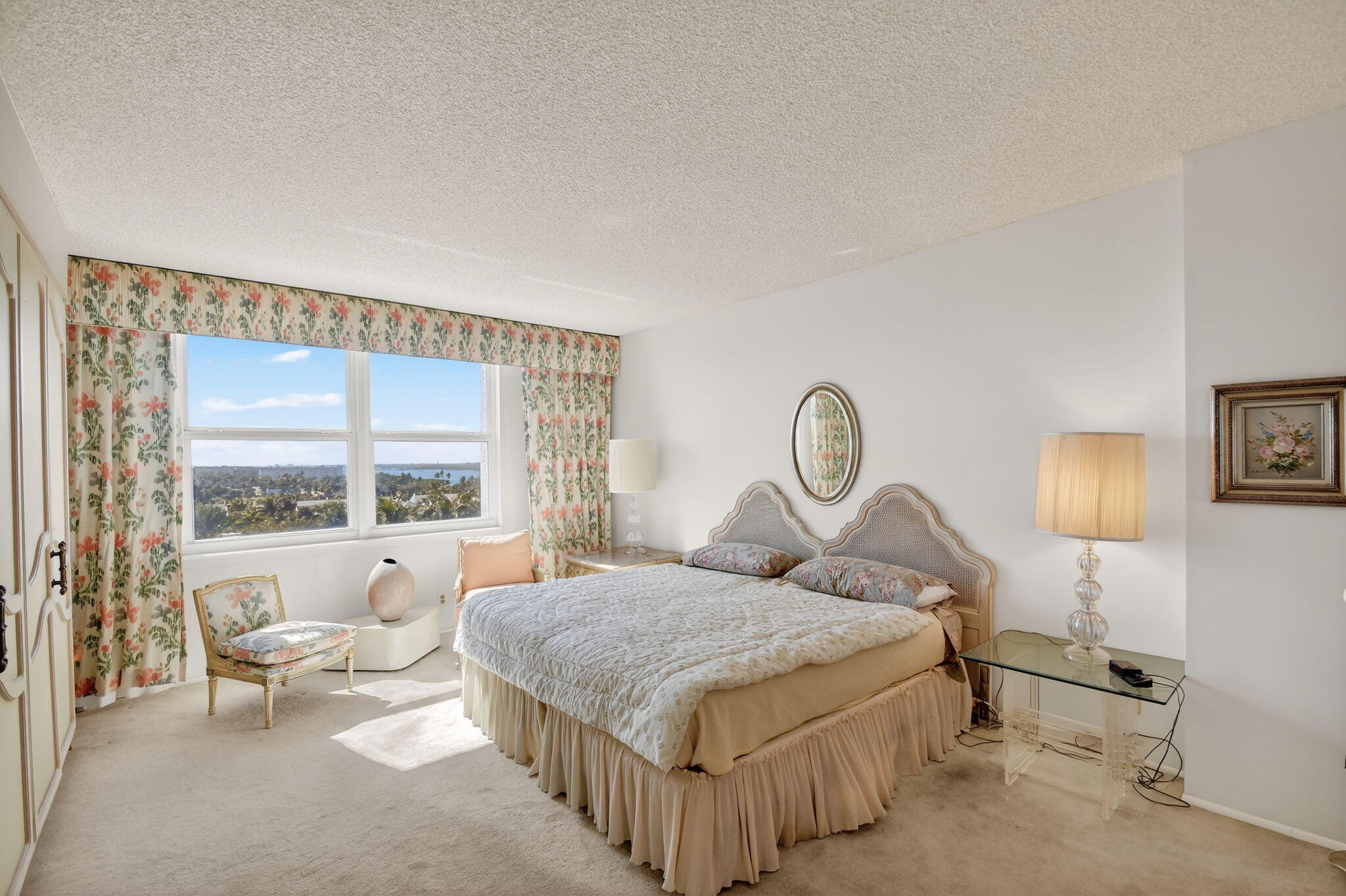 TWENTY TWO NINETY FIVE SOUTH OCEAN BLVD - Residential