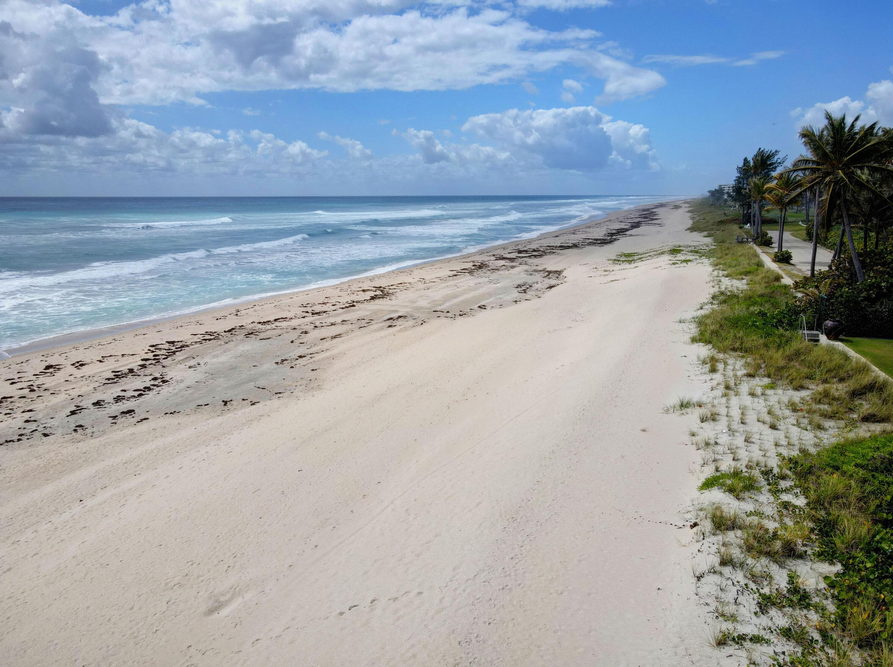 TWENTY TWO NINETY FIVE SOUTH OCEAN BLVD - Residential