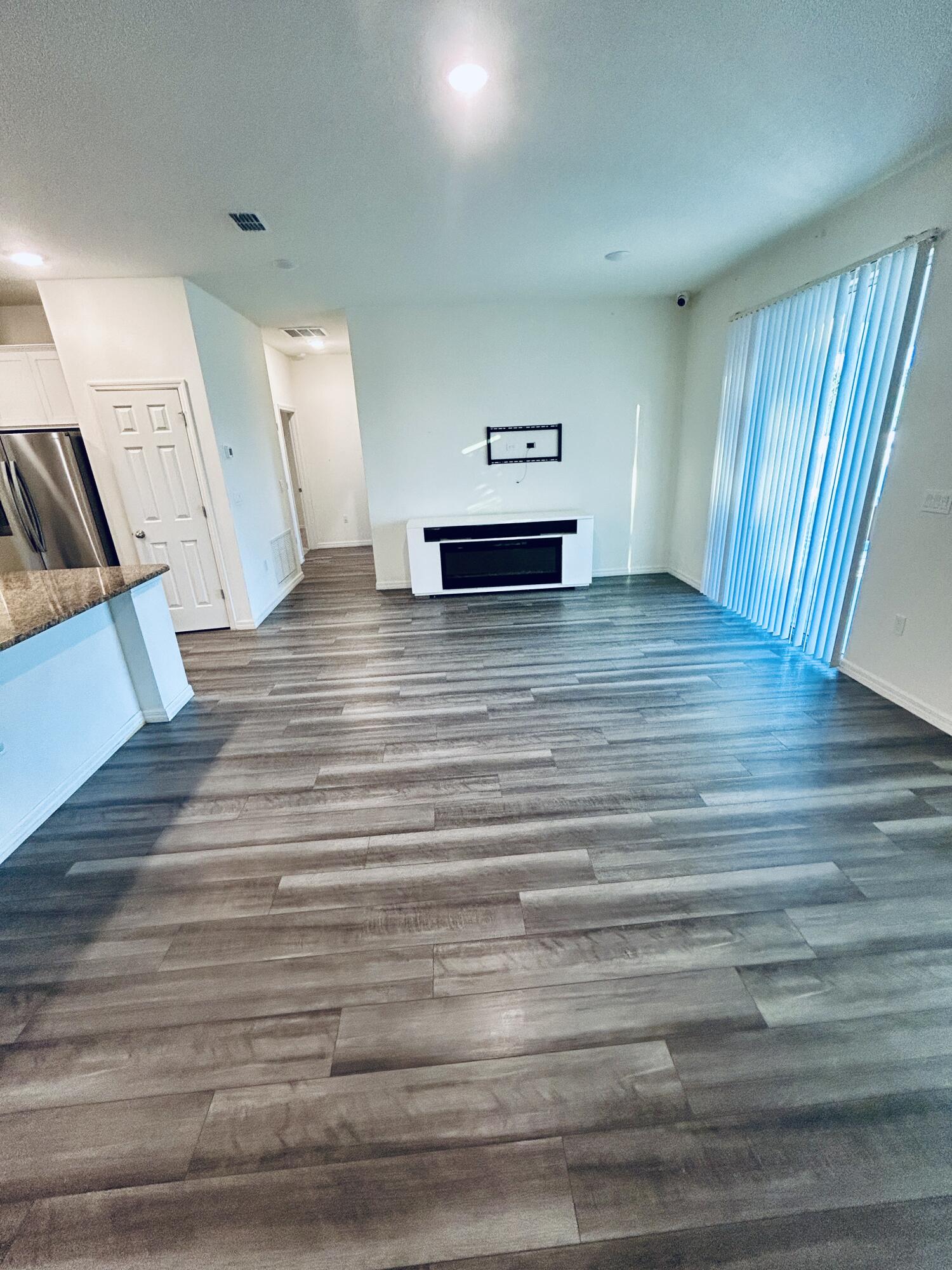 1626 SW Neptune Avenue