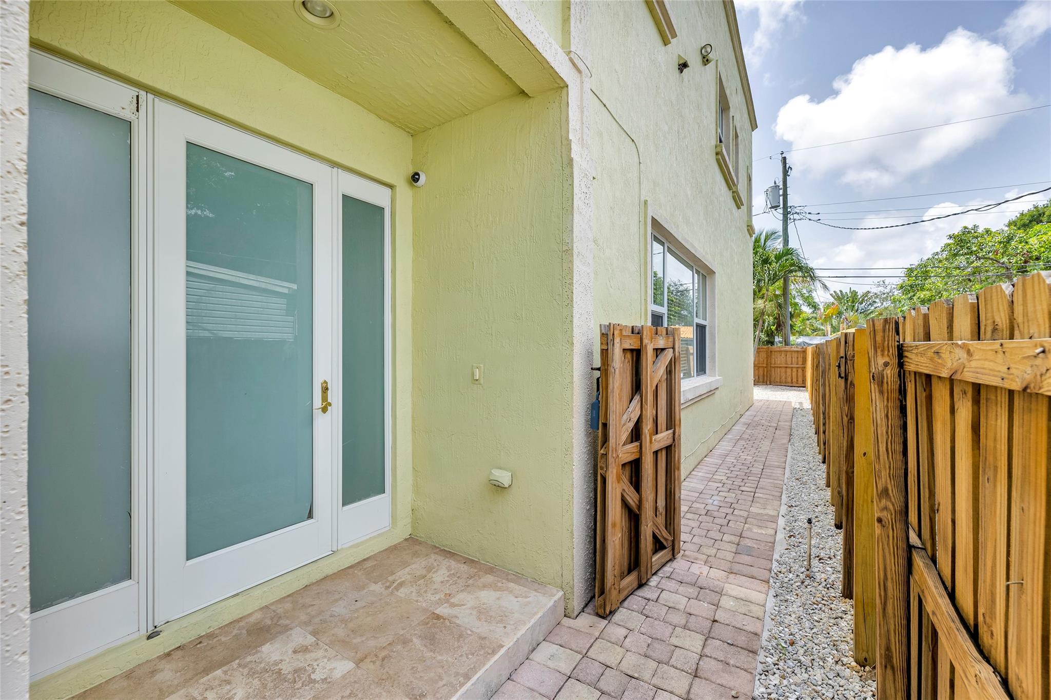 Croissant Park River Sec - Residential Lease
