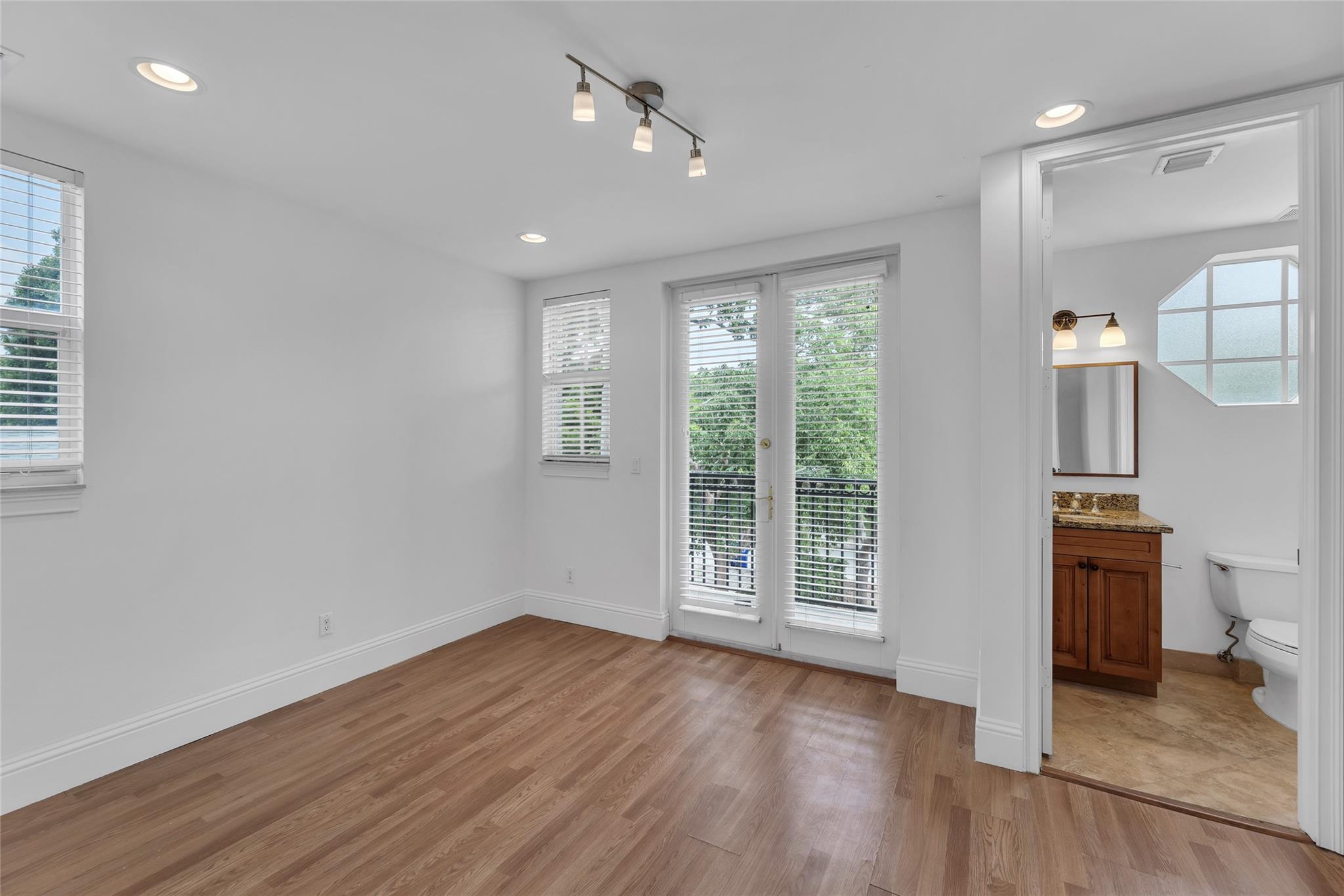 Croissant Park River Sec - Residential Lease