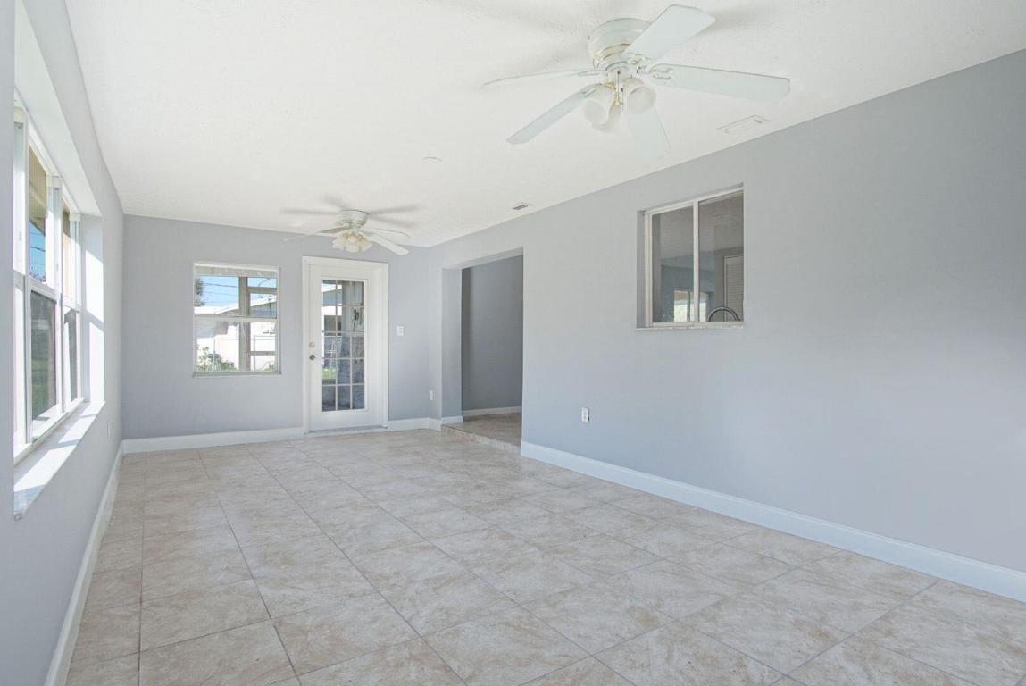 RIVER PARK UNIT 7 - Residential