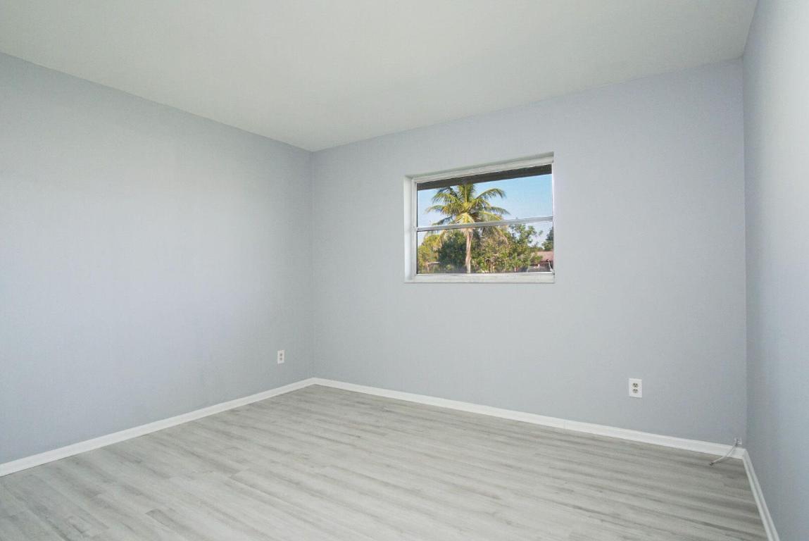 RIVER PARK UNIT 7 - Residential