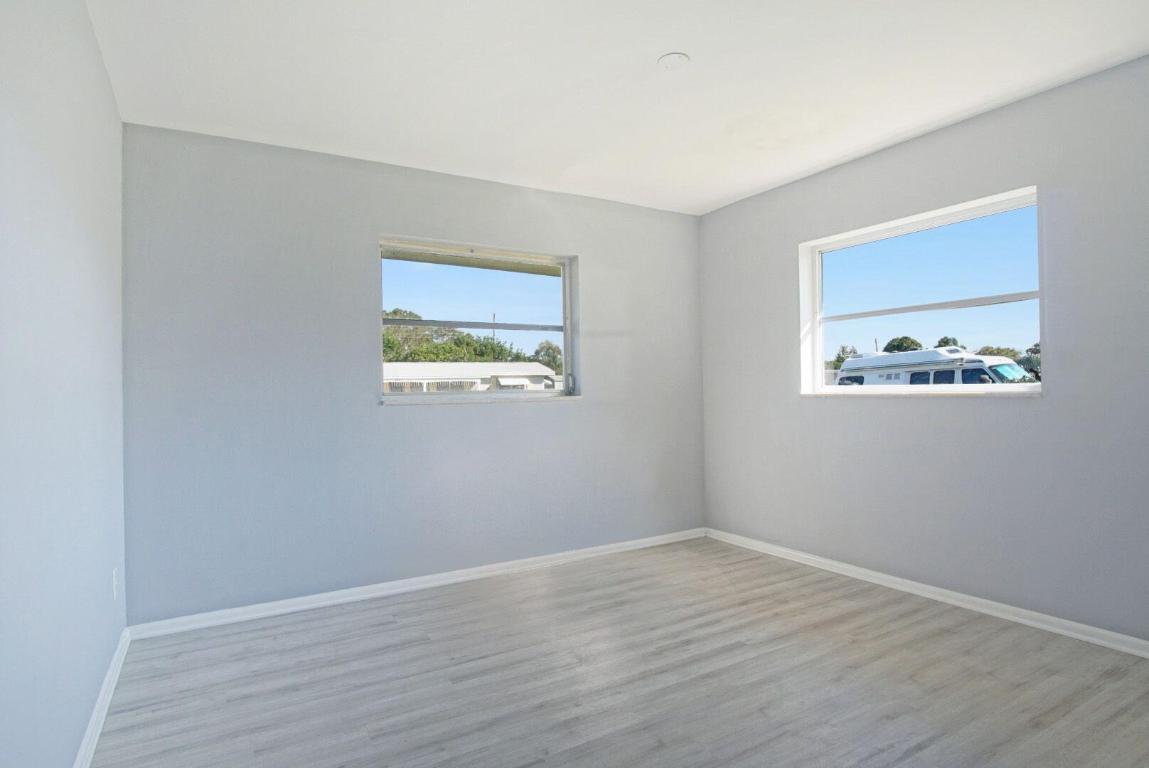 RIVER PARK UNIT 7 - Residential