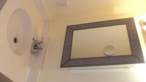 GOLDEN LAKES VILLAGE COND - Residential Lease