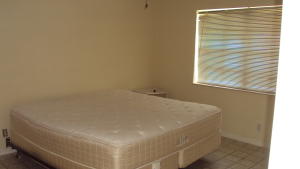 GOLDEN LAKES VILLAGE COND - Residential Lease