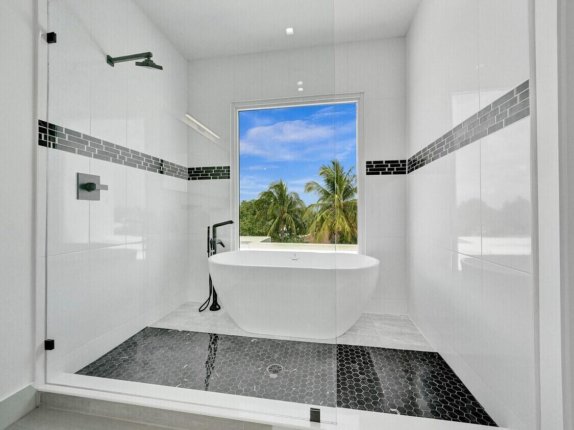 THE ENCLAVE AT LAKE RIDGE - Residential Lease