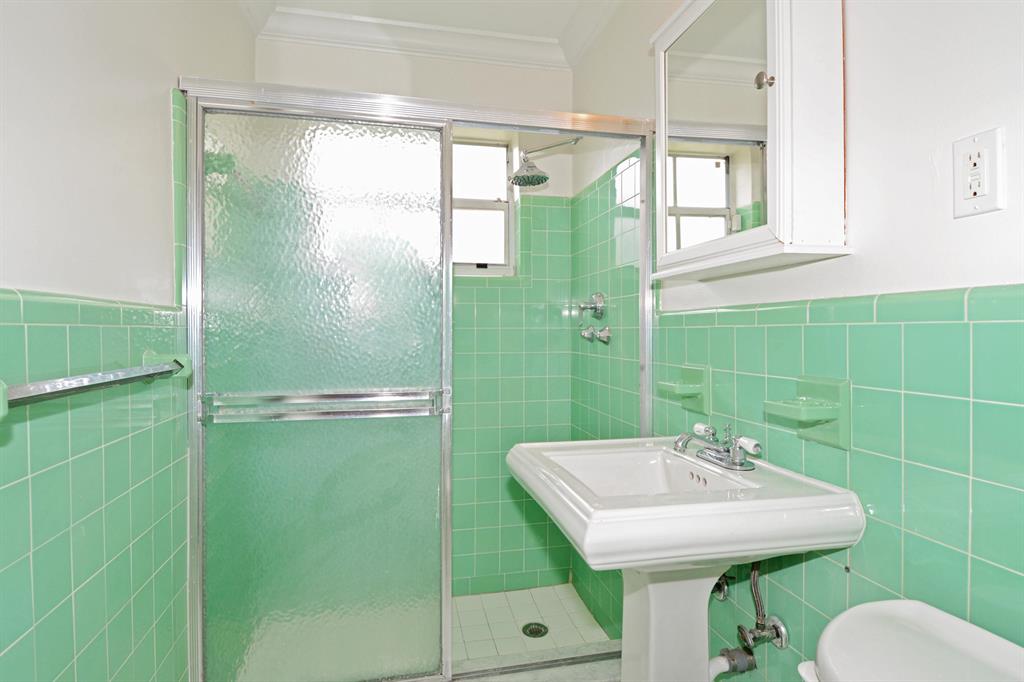 GLADEPORT SUB TRS A AND B - Residential