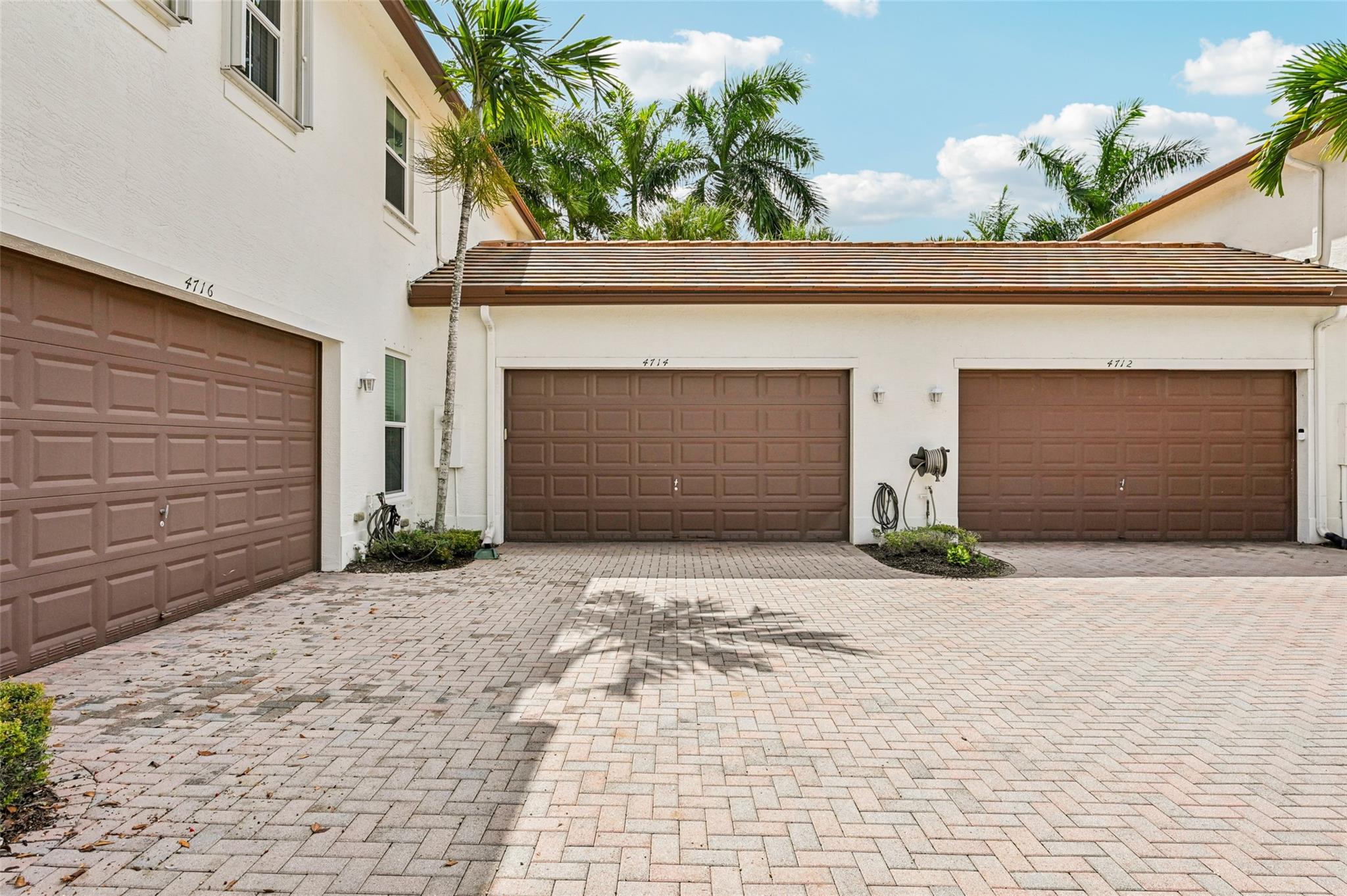 Paloma Lakes - Residential