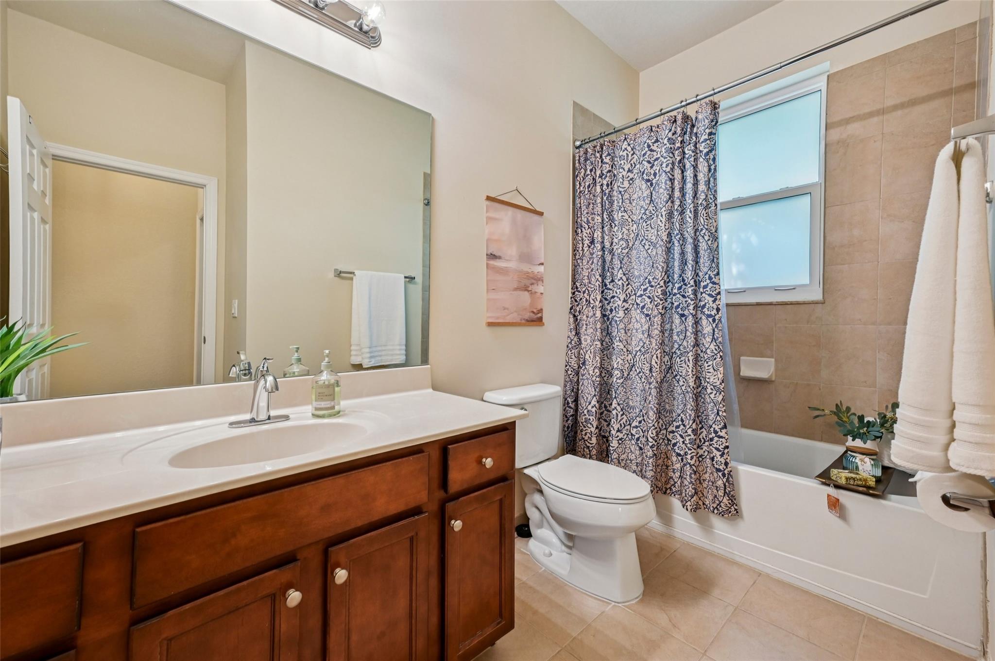 Paloma Lakes - Residential