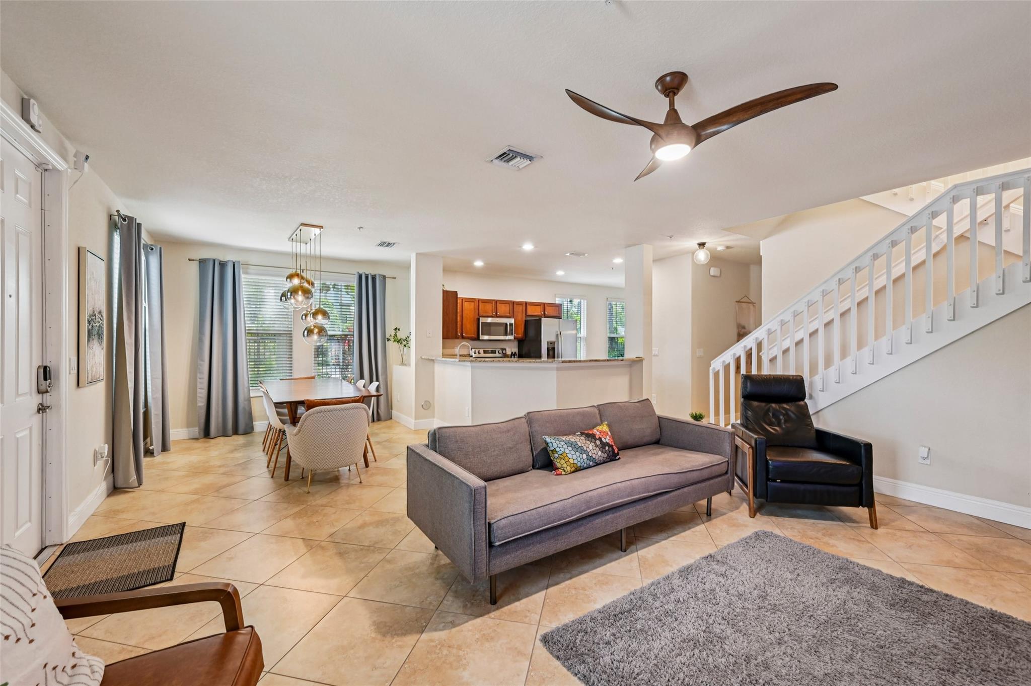 Paloma Lakes - Residential