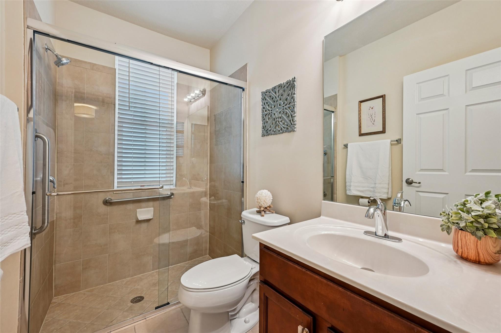Paloma Lakes - Residential