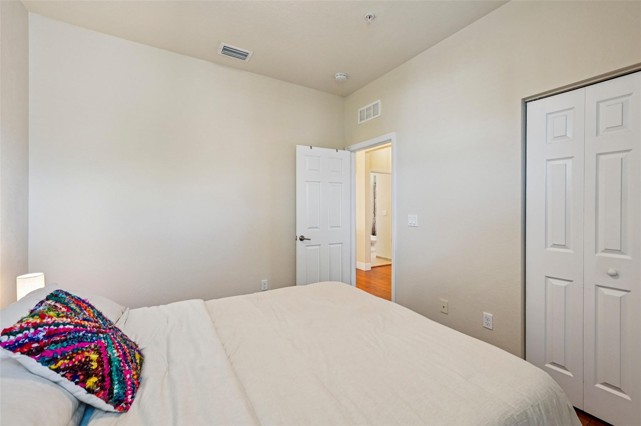 Paloma Lakes - Residential