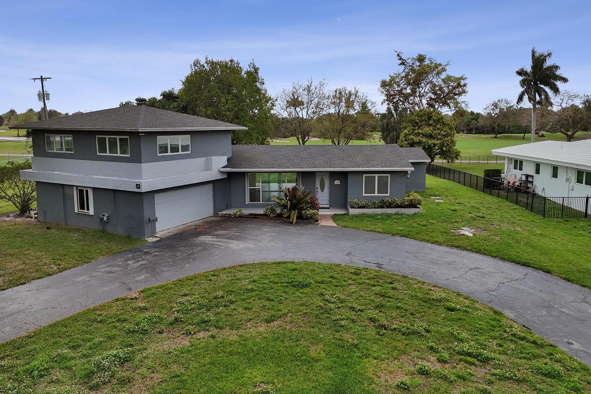 PLANTATION GOLF ESTATES - Residential