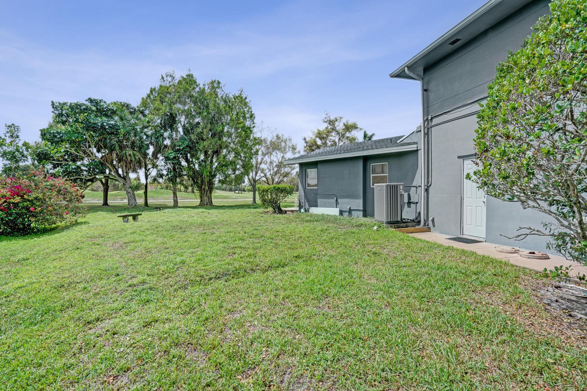 PLANTATION GOLF ESTATES - Residential