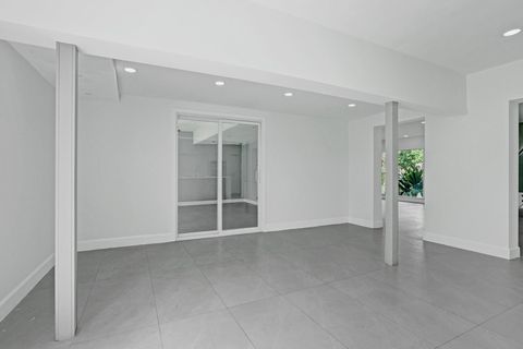 Tiny photo for 6700 E Tropical Way, Plantation, FL 33317 (MLS # B26001798)