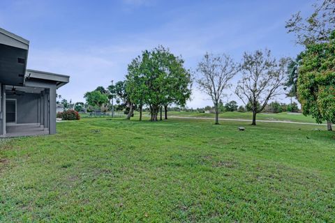 Tiny photo for 6700 E Tropical Way, Plantation, FL 33317 (MLS # B26001798)