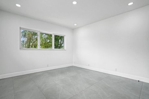 Tiny photo for 6700 E Tropical Way, Plantation, FL 33317 (MLS # B26001798)