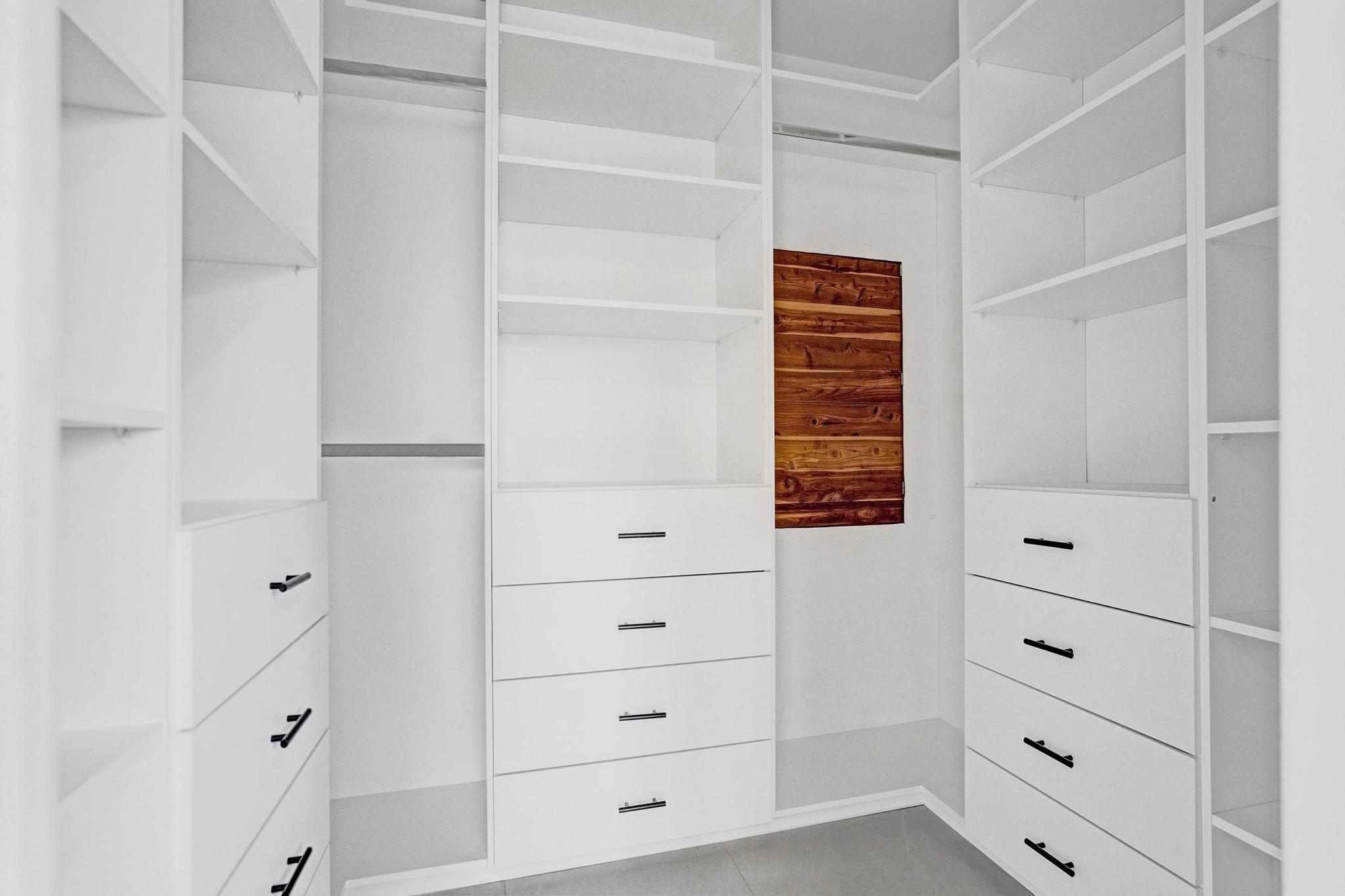 PLANTATION GOLF ESTATES - Residential