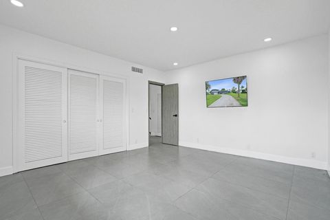 Tiny photo for 6700 E Tropical Way, Plantation, FL 33317 (MLS # B26001798)