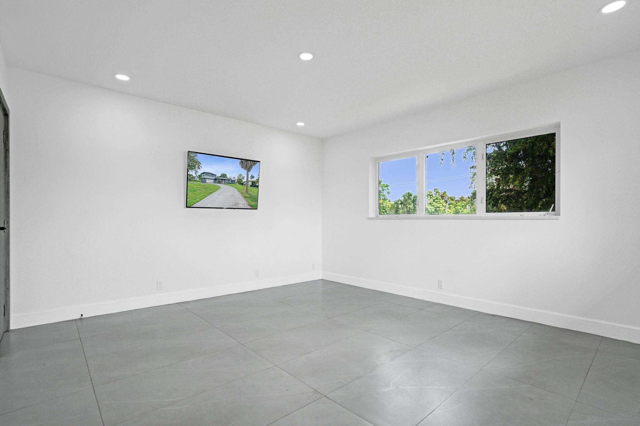 PLANTATION GOLF ESTATES - Residential