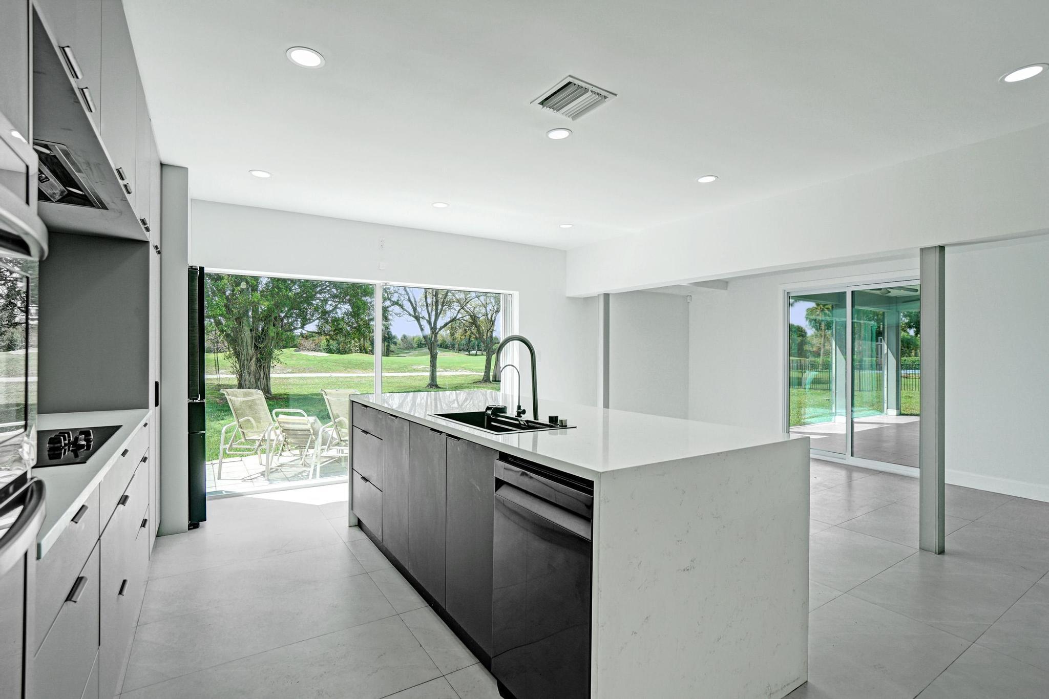 PLANTATION GOLF ESTATES - Residential