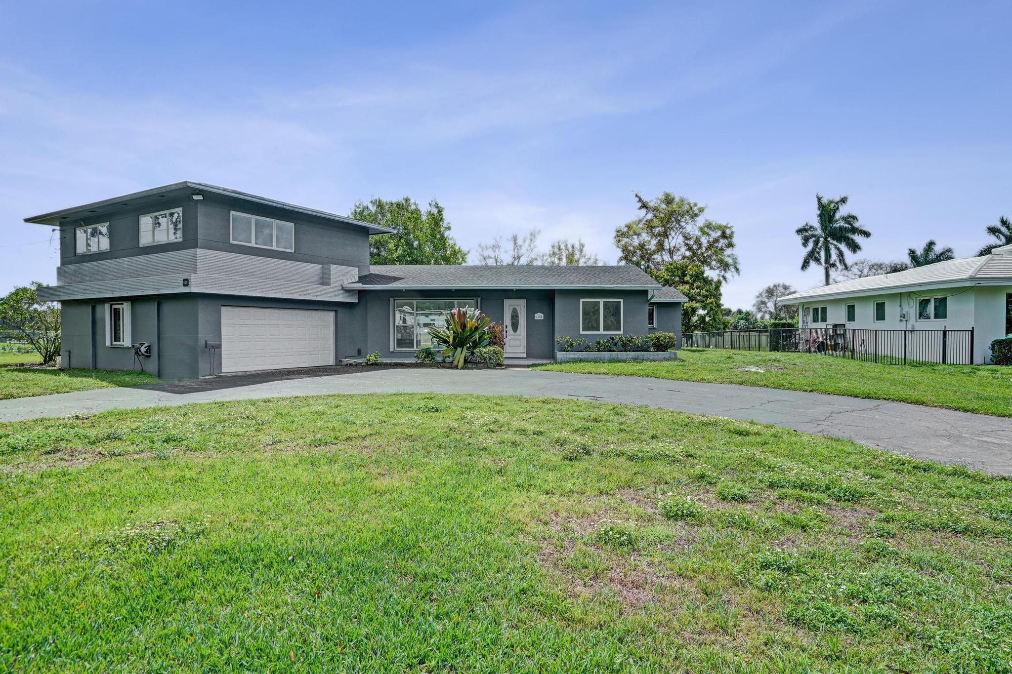 PLANTATION GOLF ESTATES - Residential