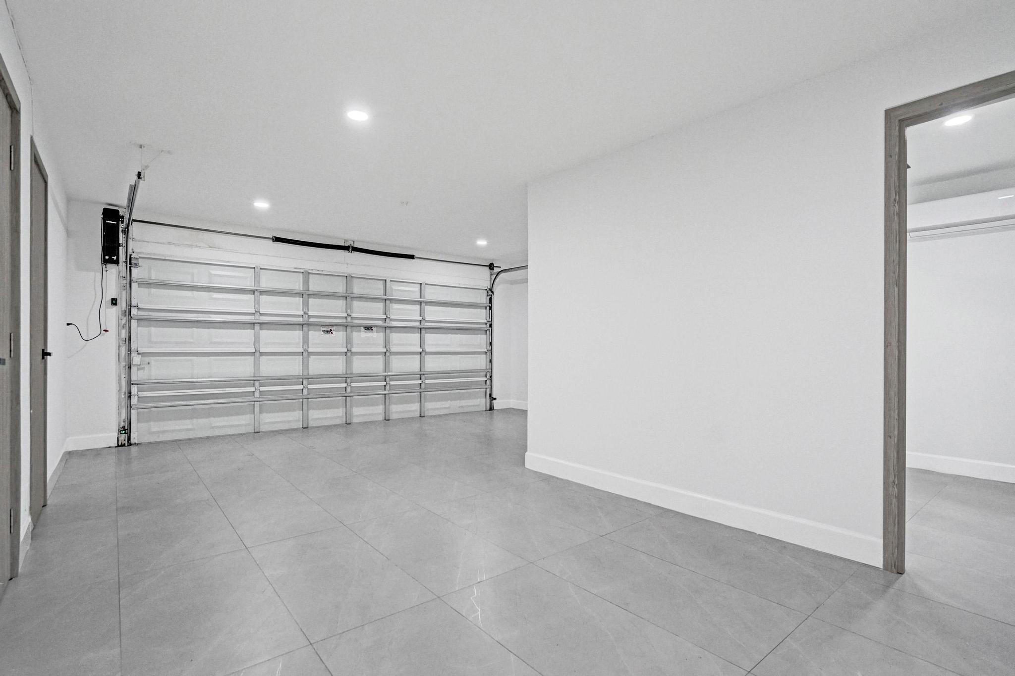 PLANTATION GOLF ESTATES - Residential